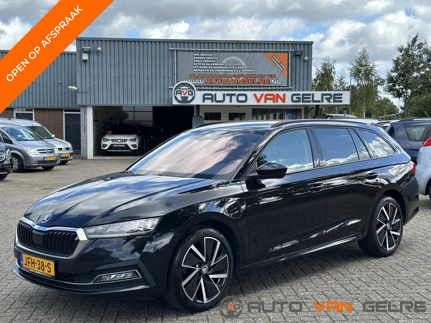 Skoda Octavia 1.4 TSI iV Rijk Uitgerust*Digital Dashboard*Full LED*Memory*Stoe 2021 - voorkant