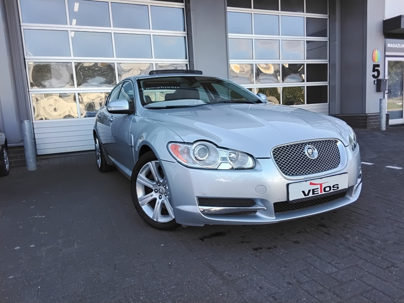 Jaguar Jaguar XF 4.2 V8 Premium Lux./ RIJKLAAR/ APK NIEUW 2008 - voorkant