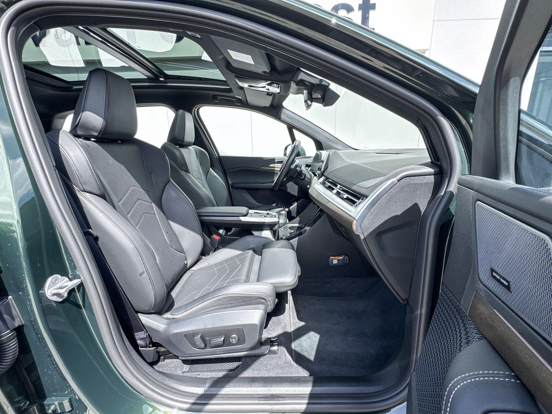 Foto van BMW 220i Active Tourer