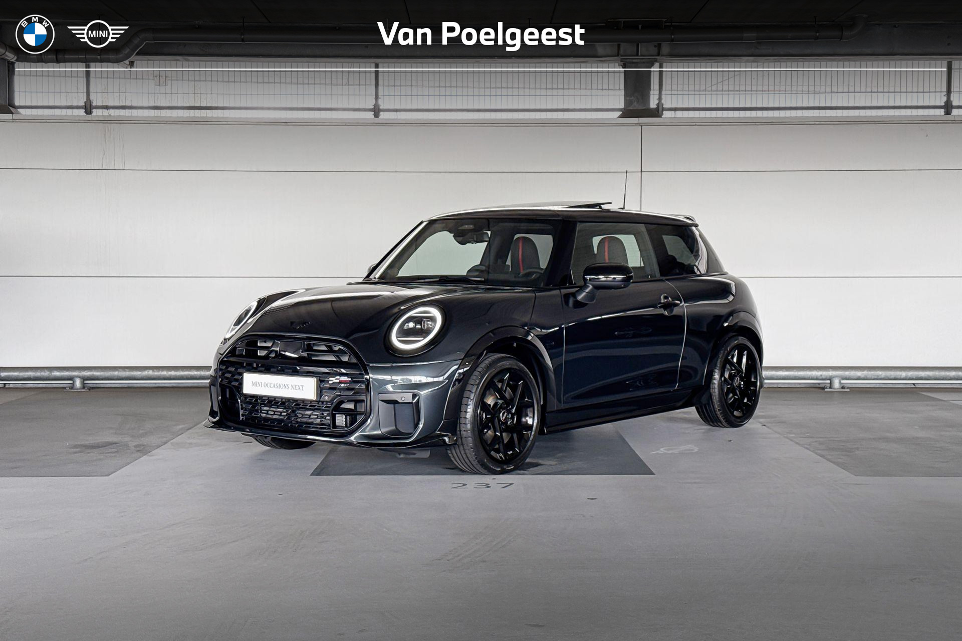Mini Cooper C Cooper C John Cooper Works XL 2025 - voorkant