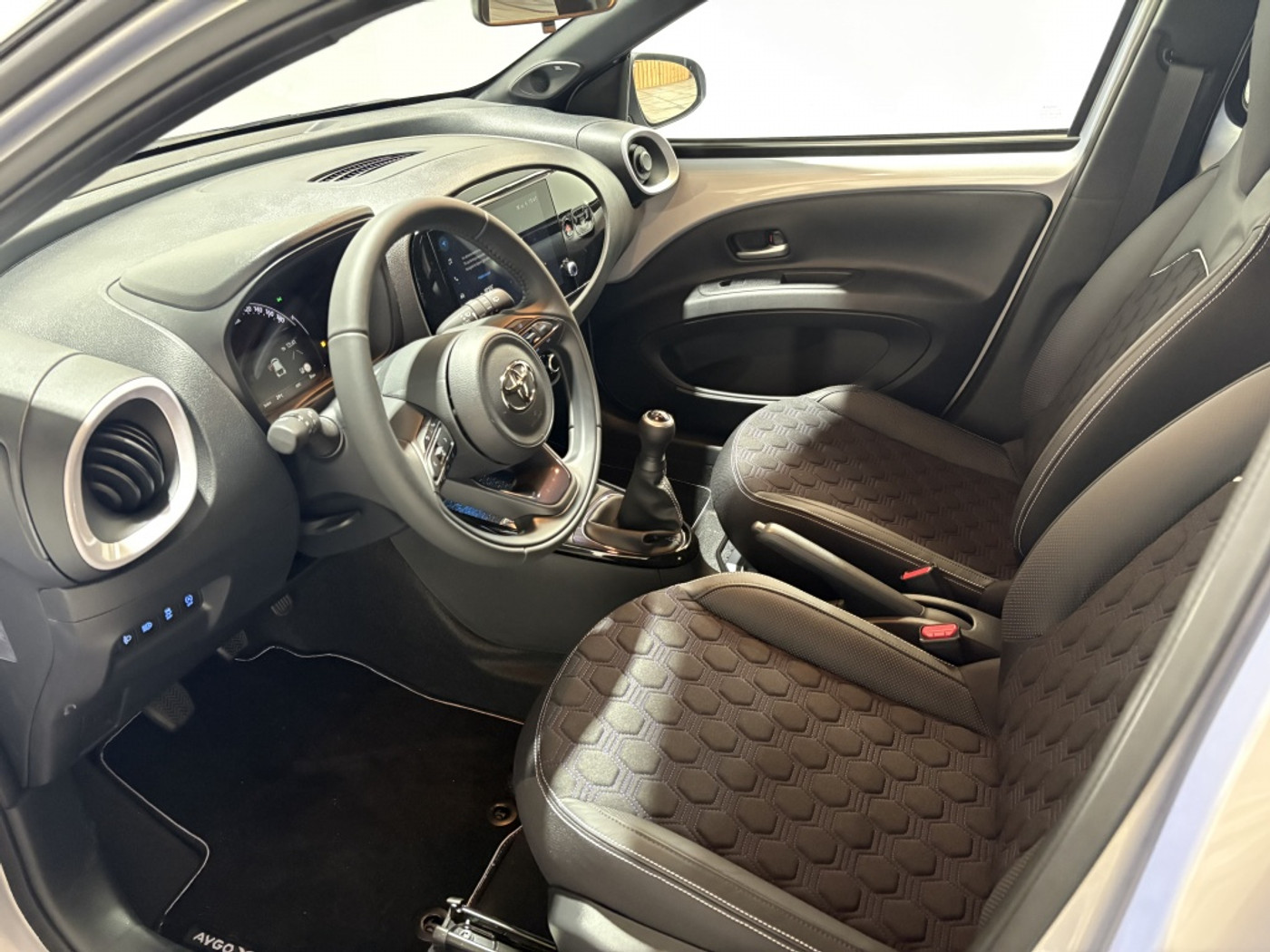 Foto van Toyota Toyota Aygo X