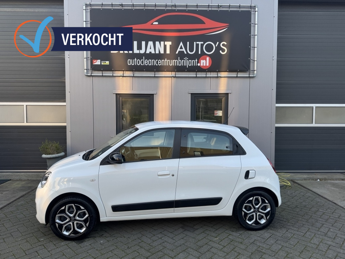 Renault Twingo 1.0 SCe Intens 2022 - voorkant