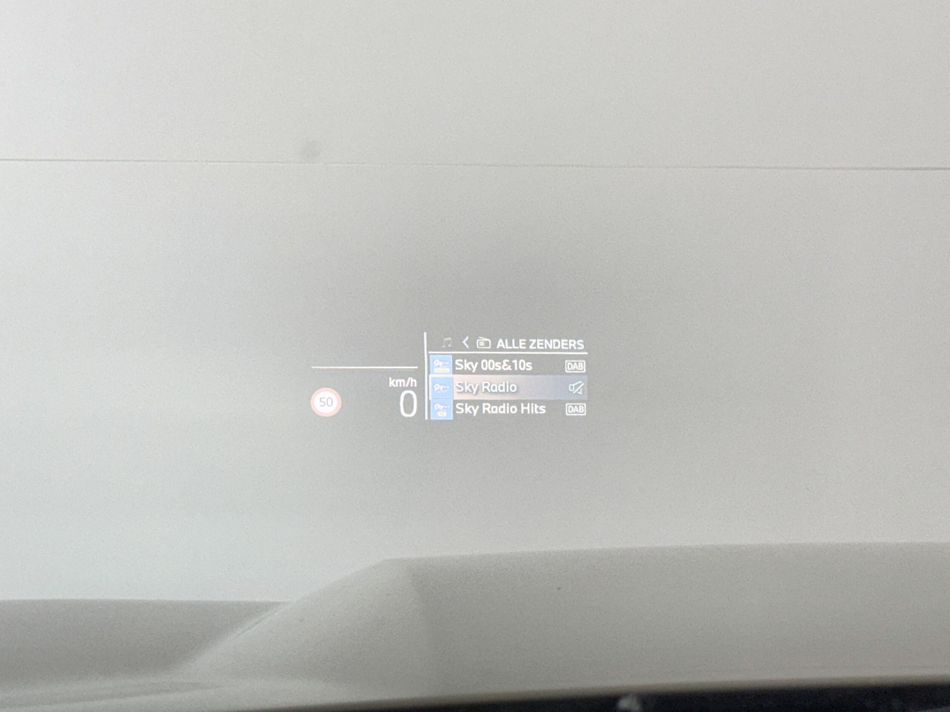 Foto van BMW Ix1