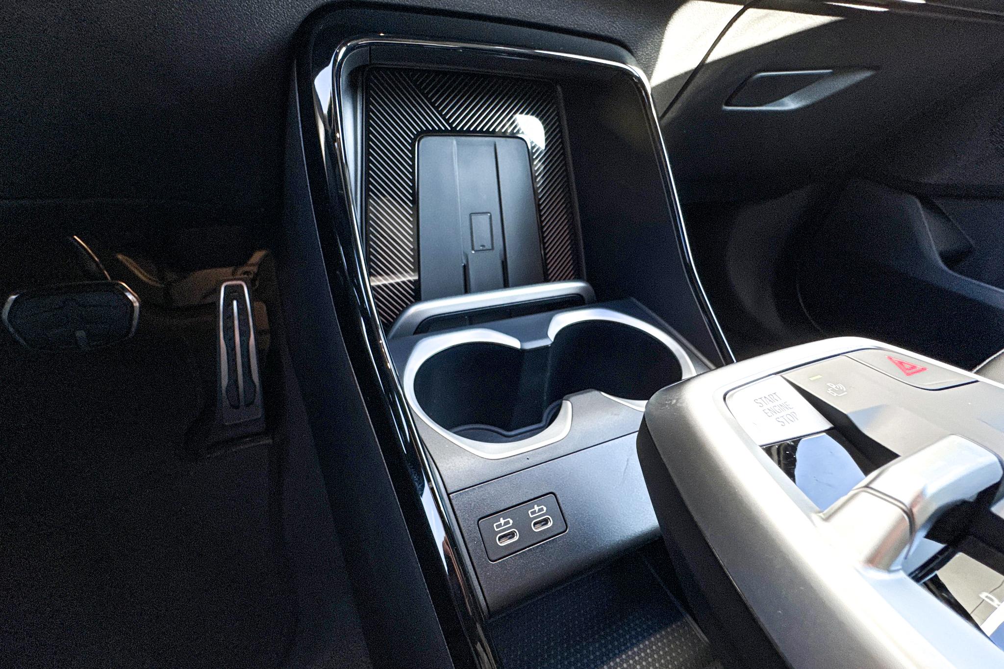 Foto van BMW X1 Xdrive25e