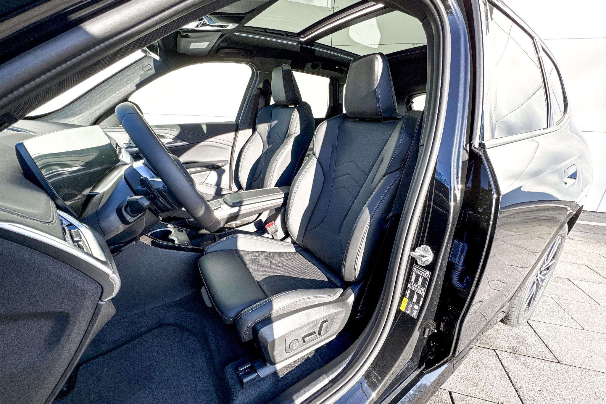 Foto van BMW X1 Xdrive25e