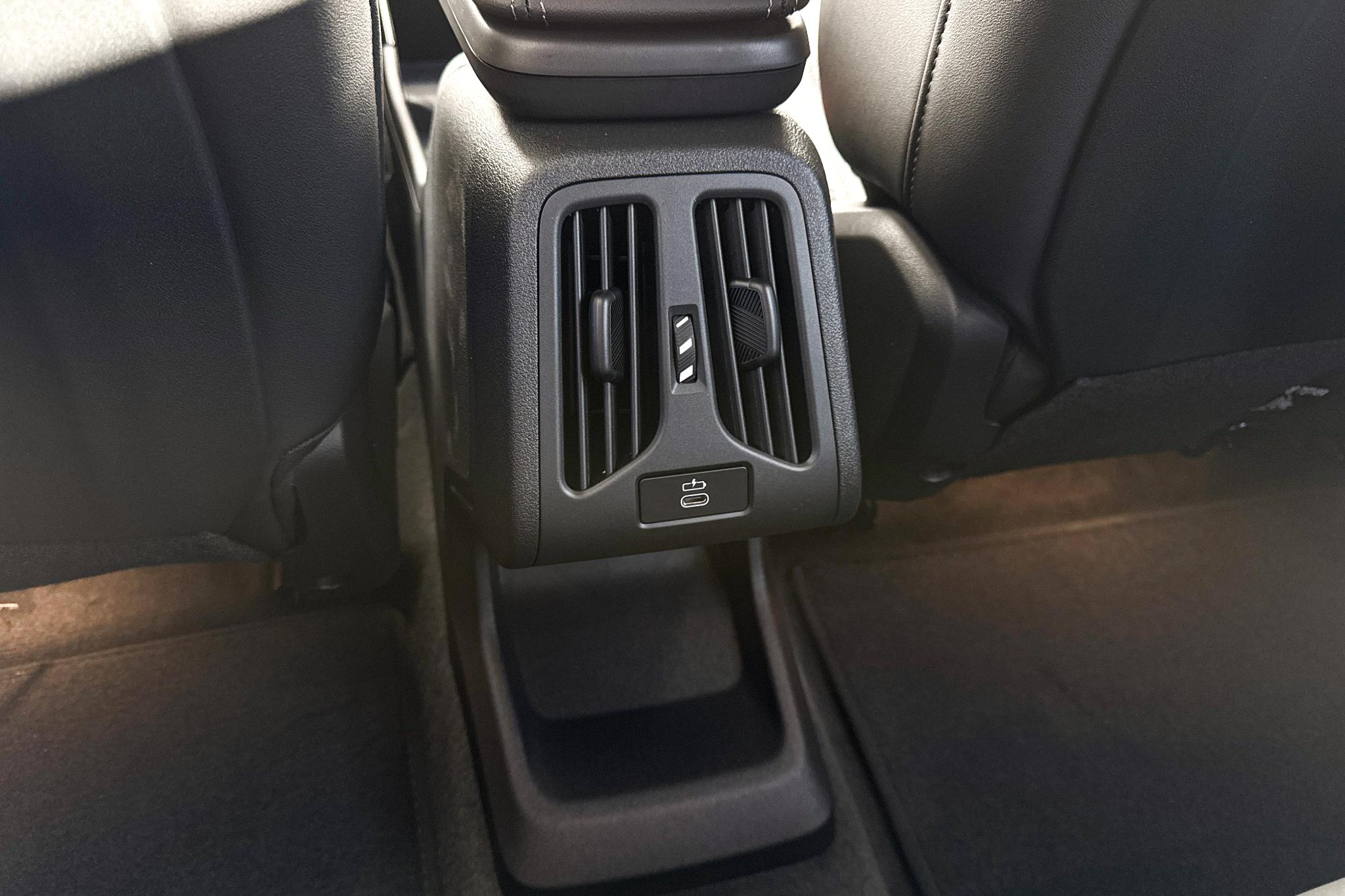 Foto van BMW X1 Xdrive25e