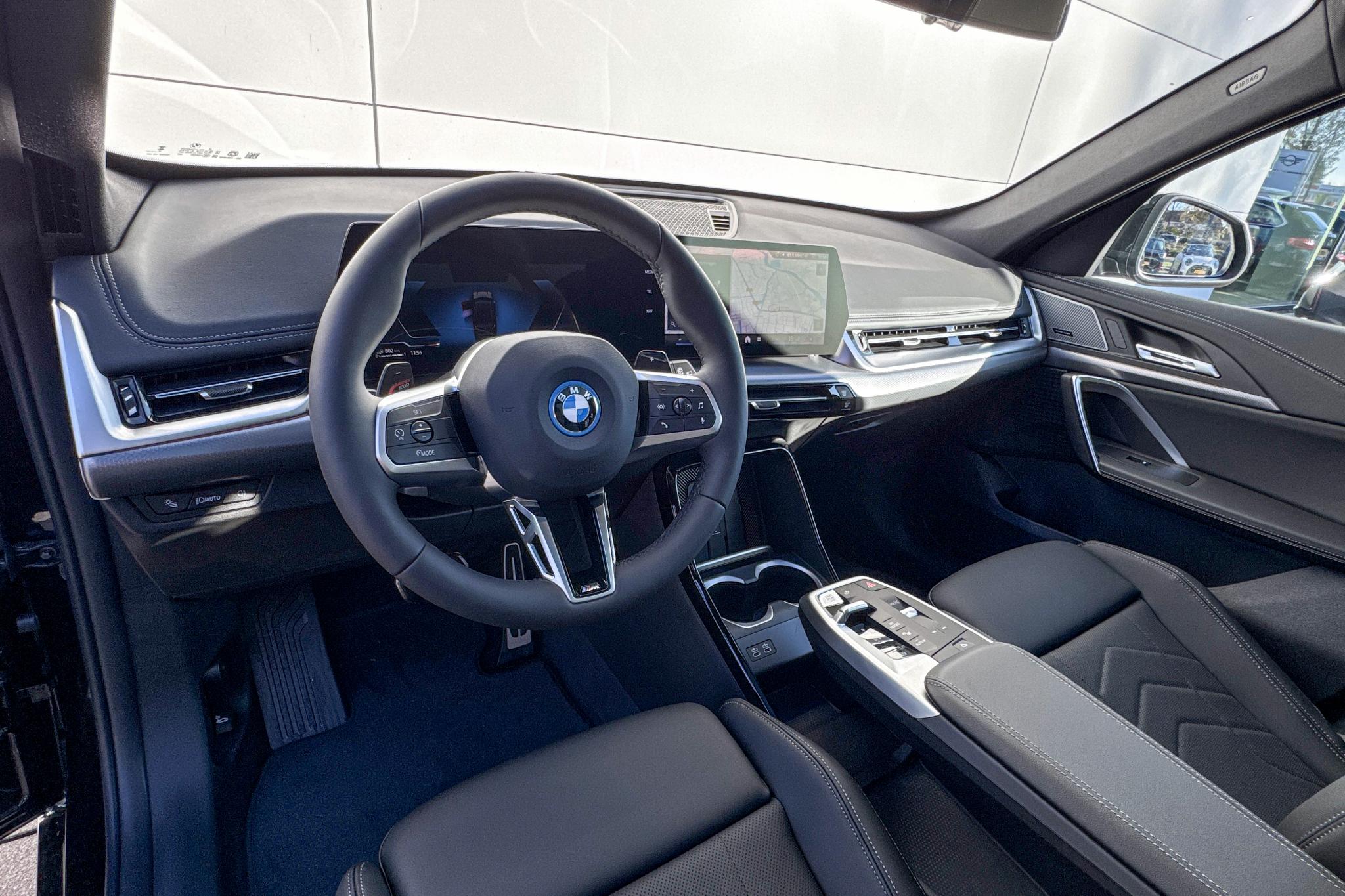 Foto van BMW X1 Xdrive25e
