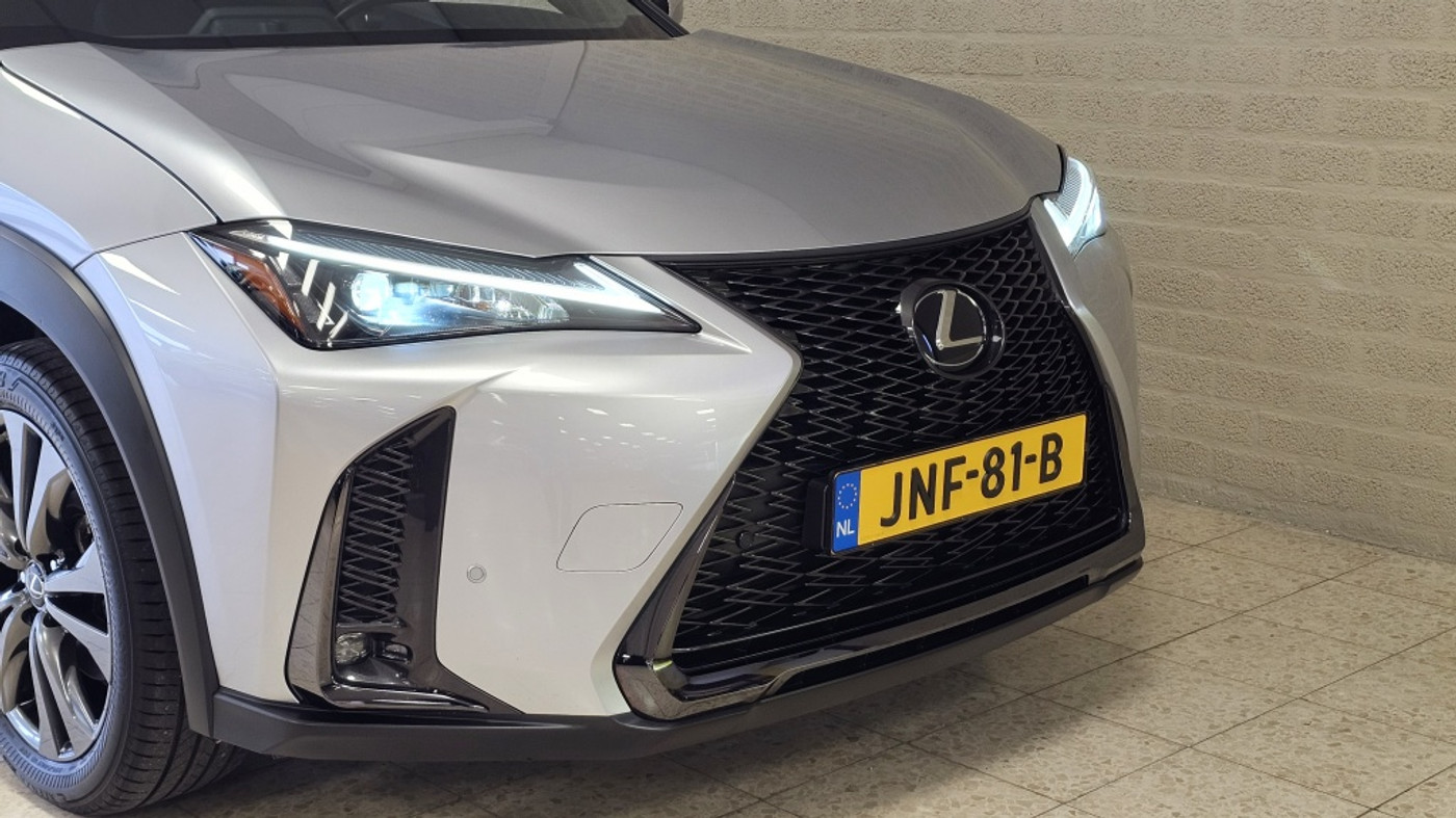 Foto van Lexus Lexus Ux250h