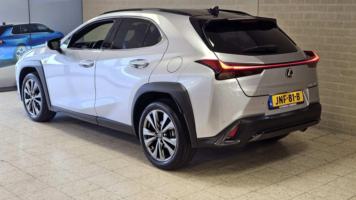 Foto van Lexus Lexus Ux250h