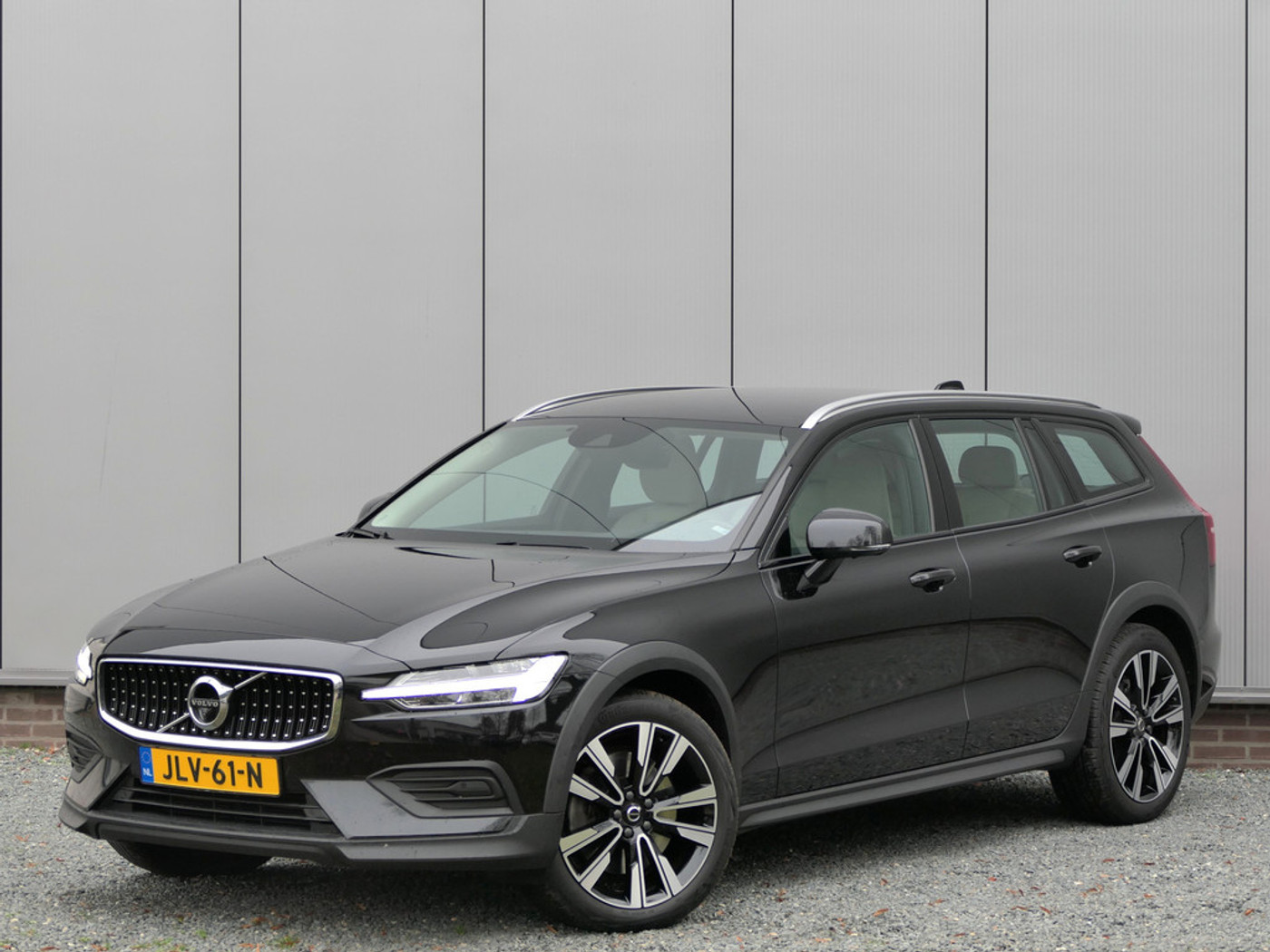 Volvo V60 Cross Country Cross Country T5 AWD AUT 12MND garantie / 360° camera / Apple ca 2020 - voorkant