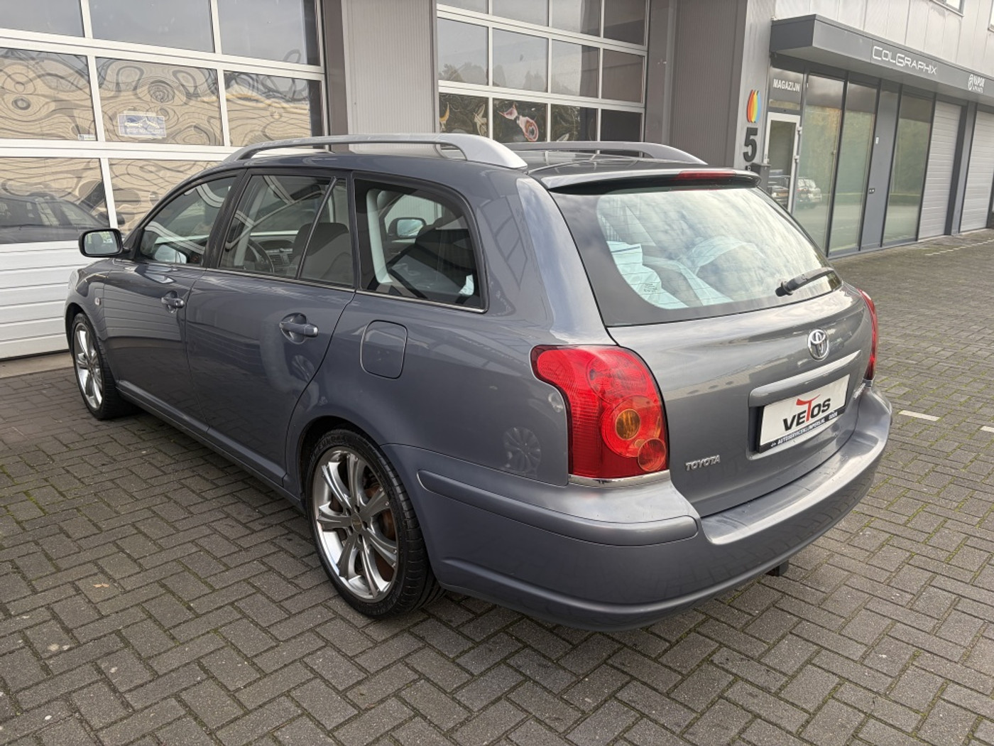 Foto van Toyota Toyota Avensis
