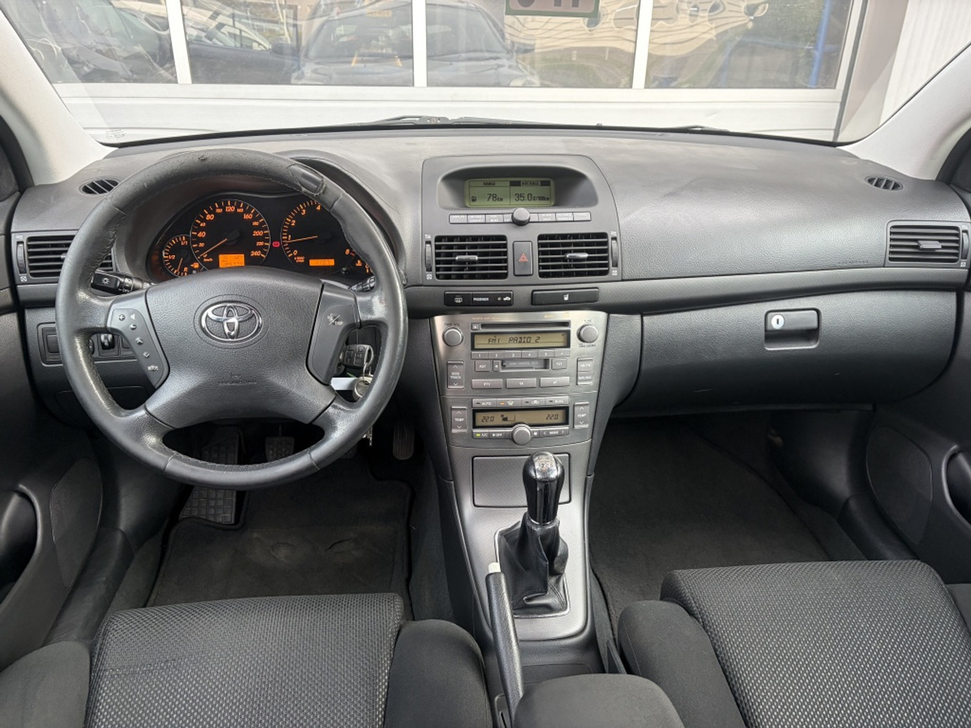 Foto van Toyota Toyota Avensis