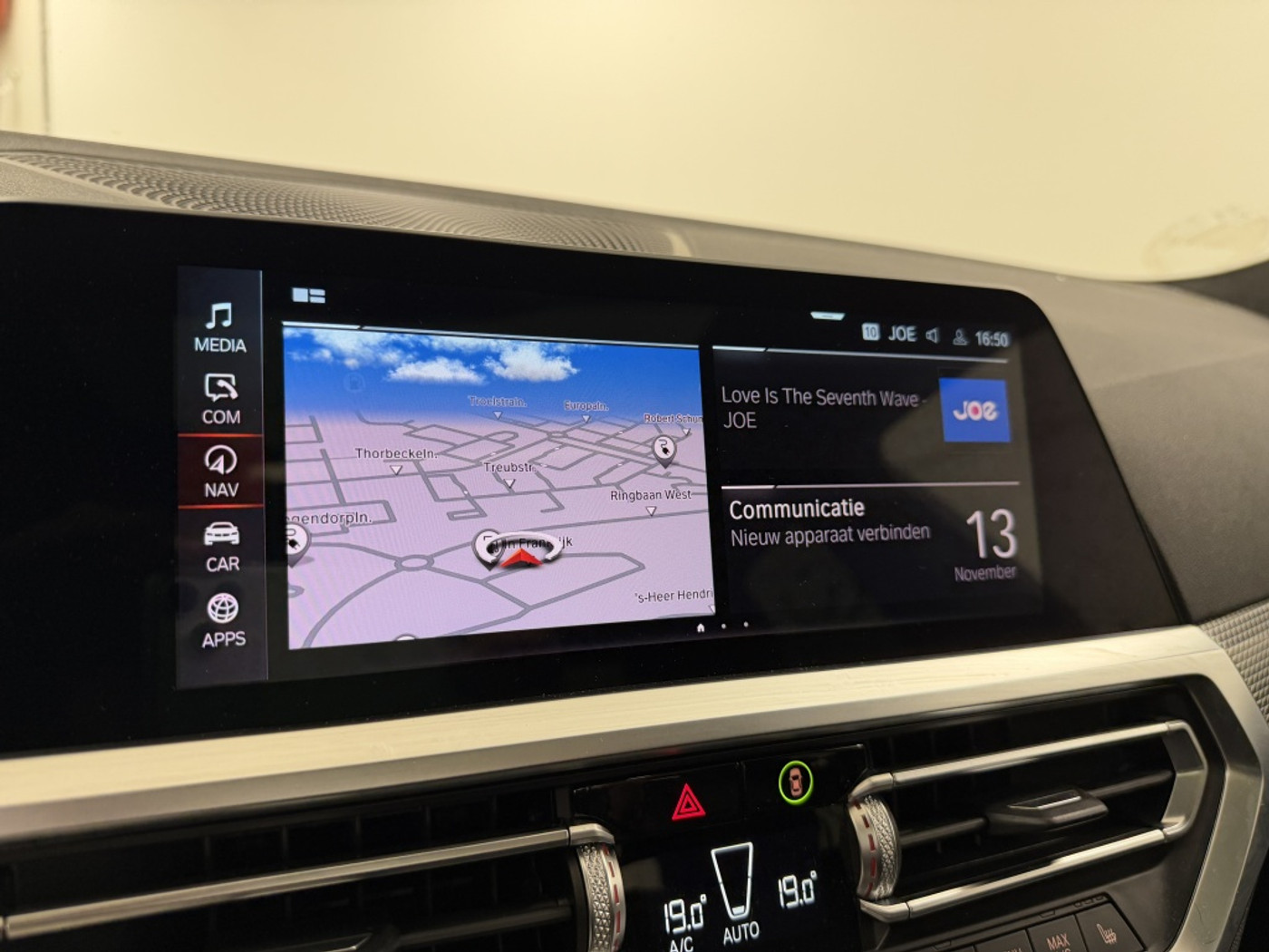 Foto van BMW 330e