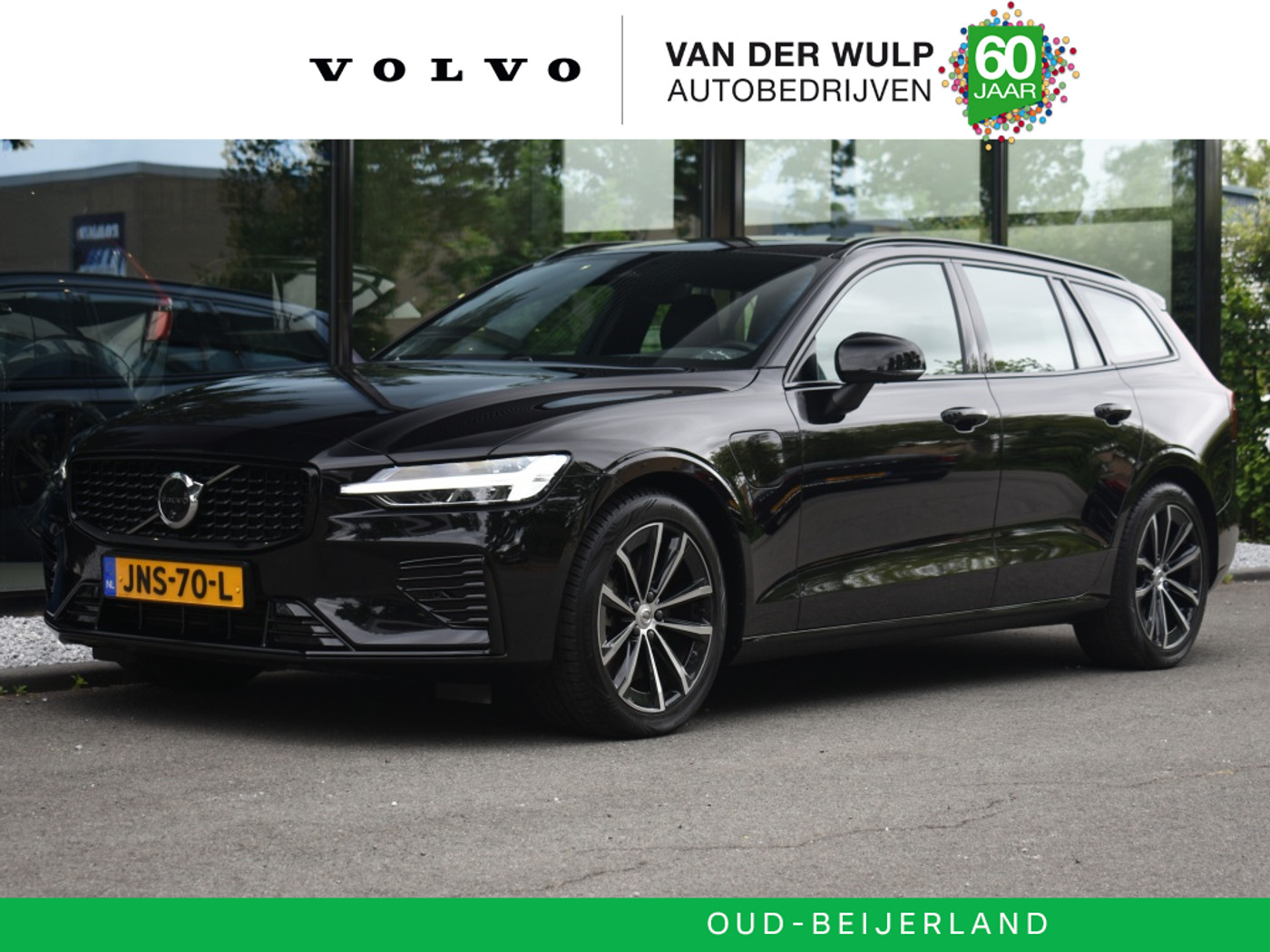 Volvo V60 T8 455Pk AWD Plus Dark | Climate | Trekhaak | 360 2025 - voorkant