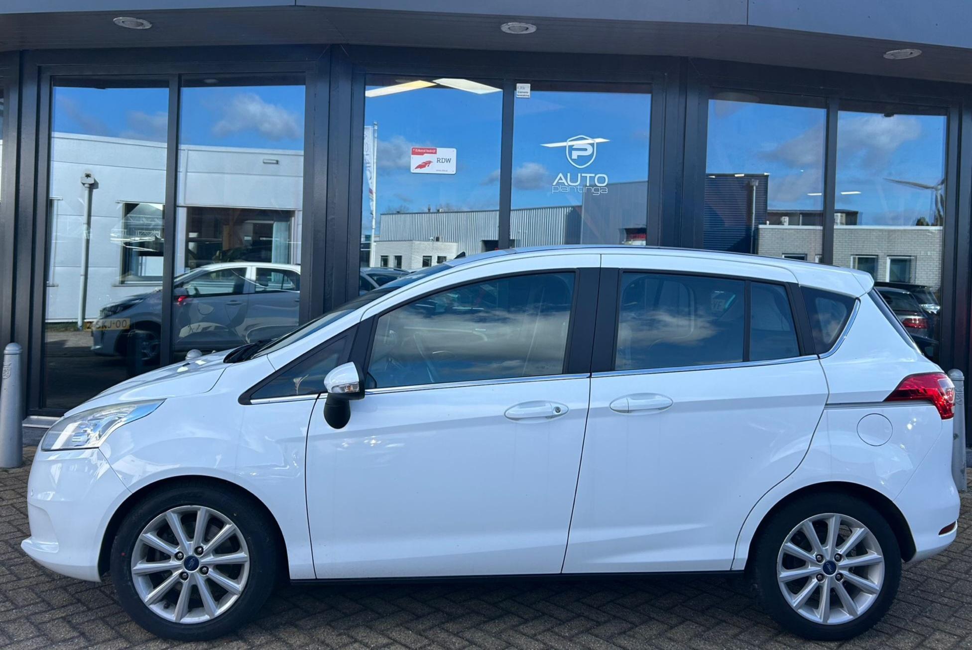 Foto van Ford B-max