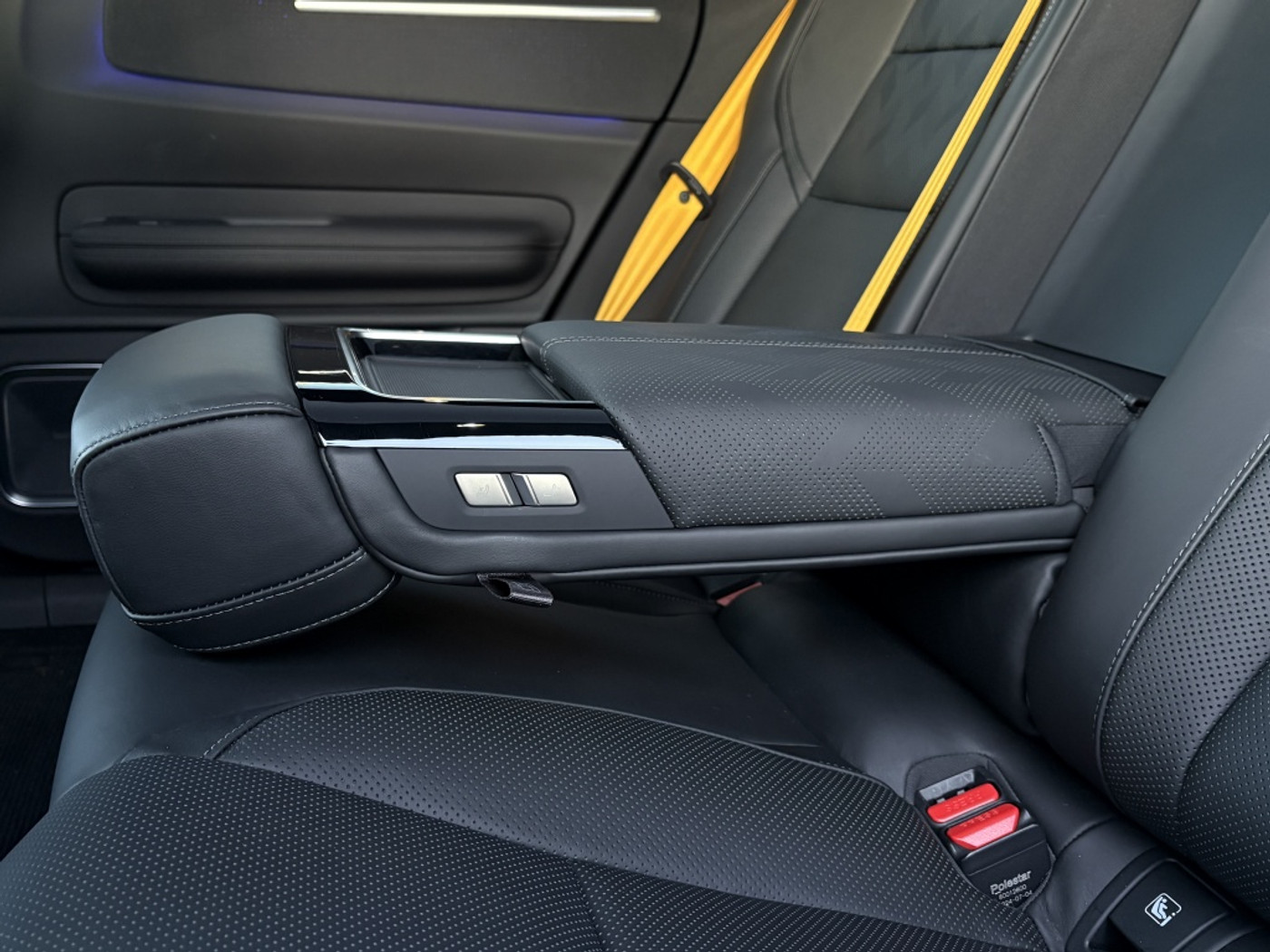 Foto van Polestar Polestar 4