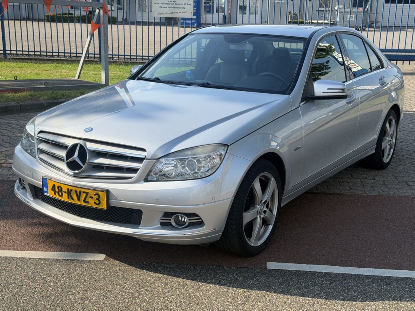 Mercedes-Benz C 180 Kompressor 180 K AUTOMAAT PANO PDC TREKHAAK STOELVERW. 2009 - voorkant