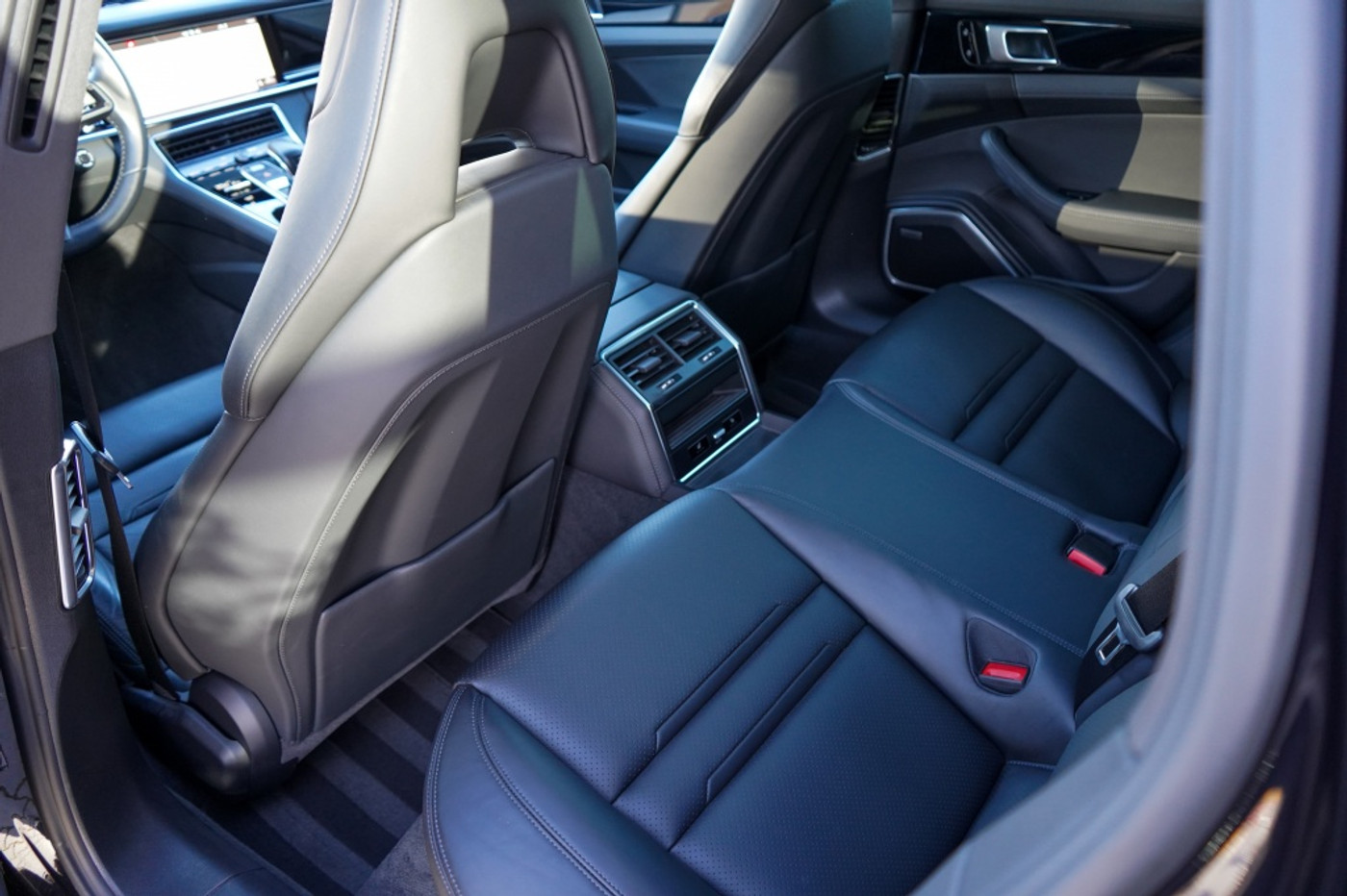 Foto van Porsche Panamera Sport Turismo