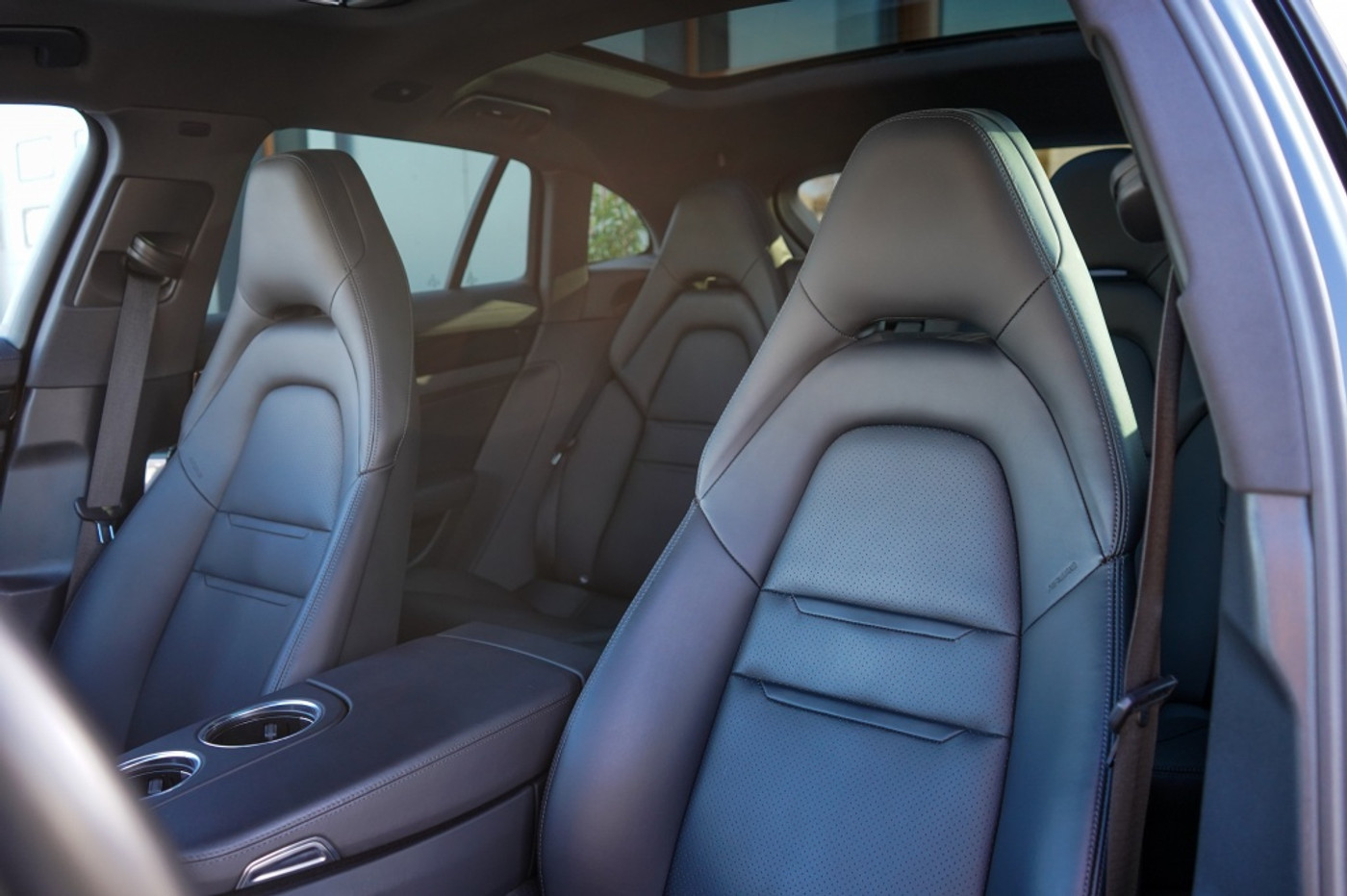 Foto van Porsche Panamera Sport Turismo