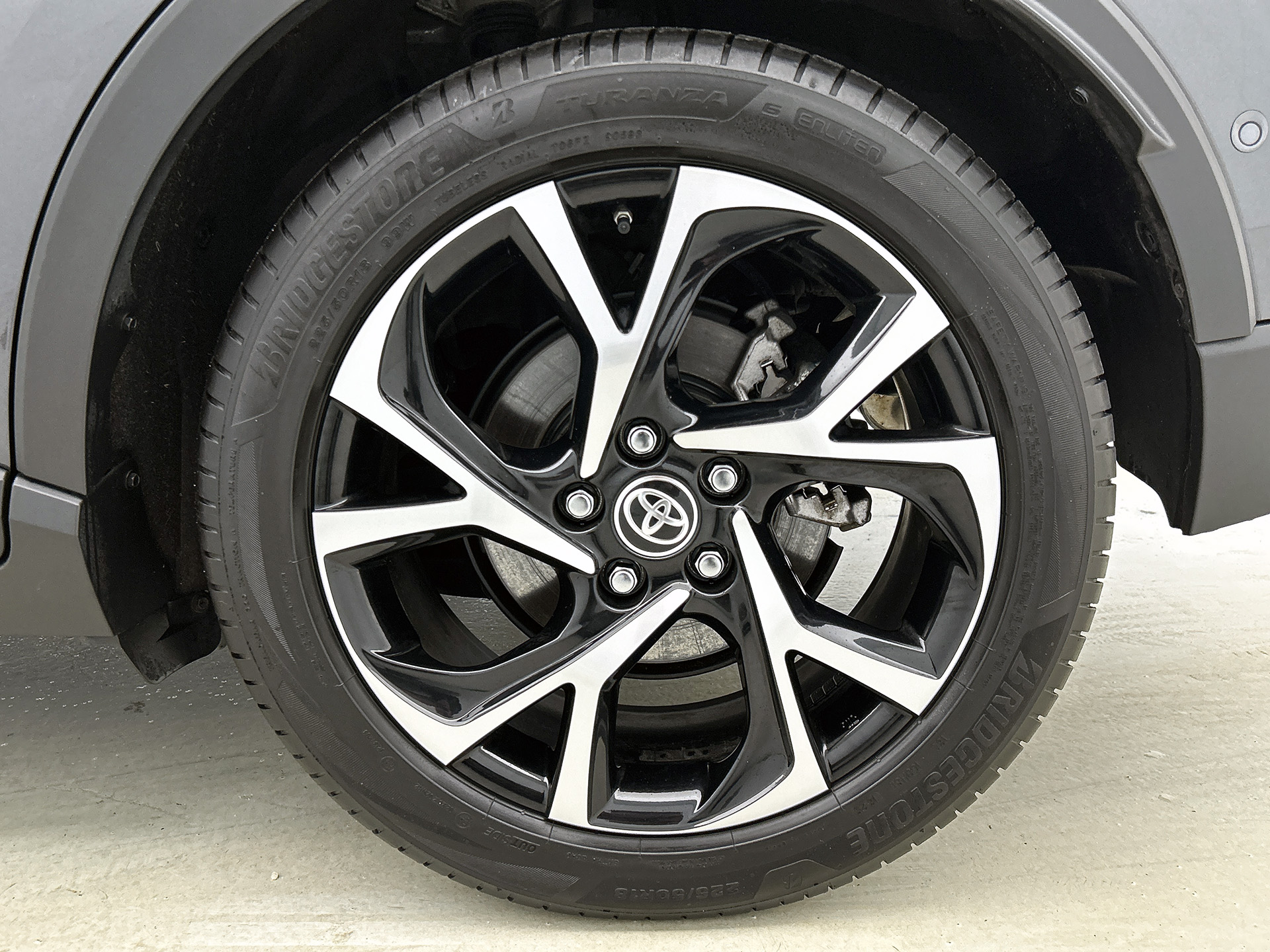 Foto van Toyota Toyota C-hr