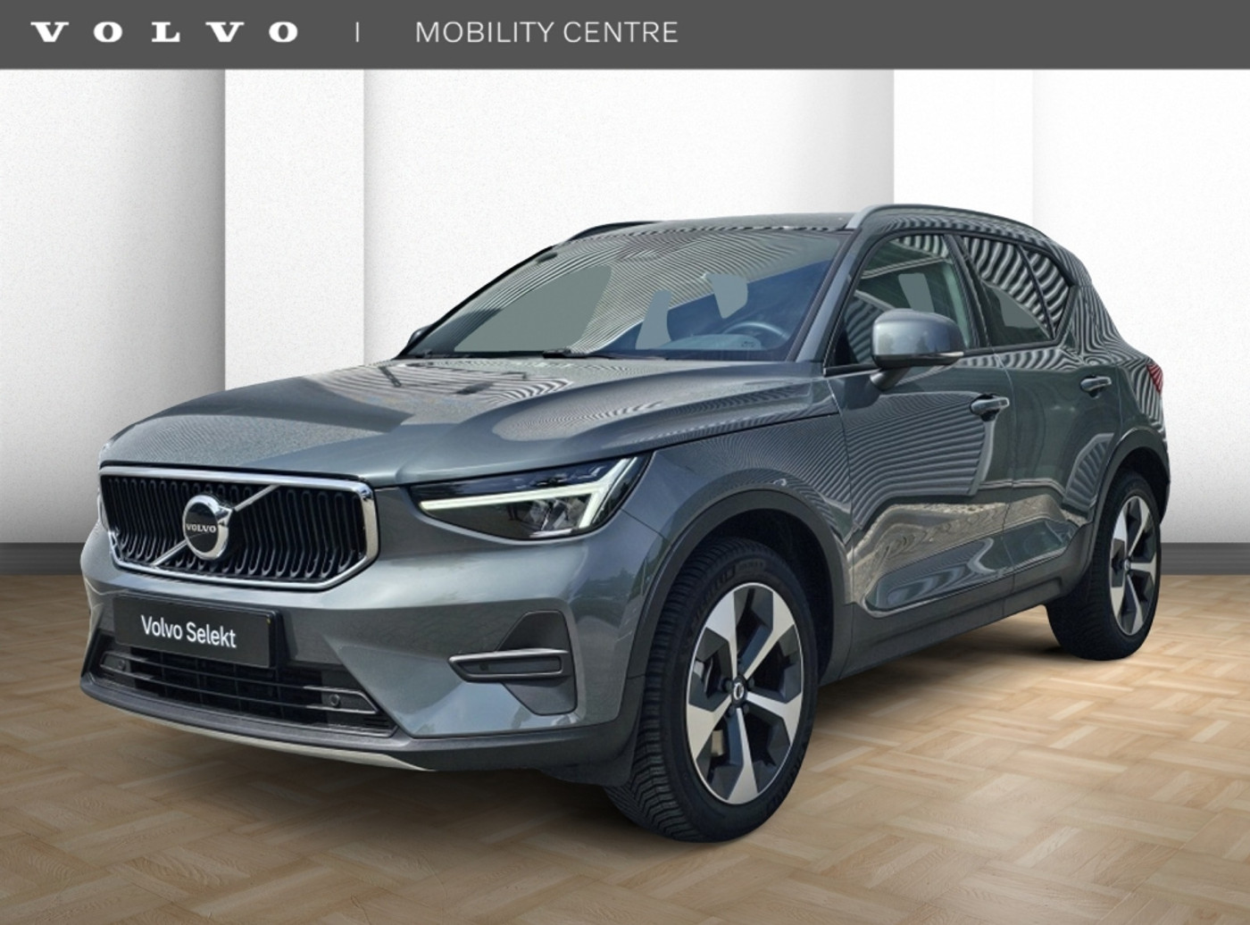 Volvo XC40 B3 Core | Harman/Kardon | Dodehoekdetectie | All-Season | 2025 - voorkant