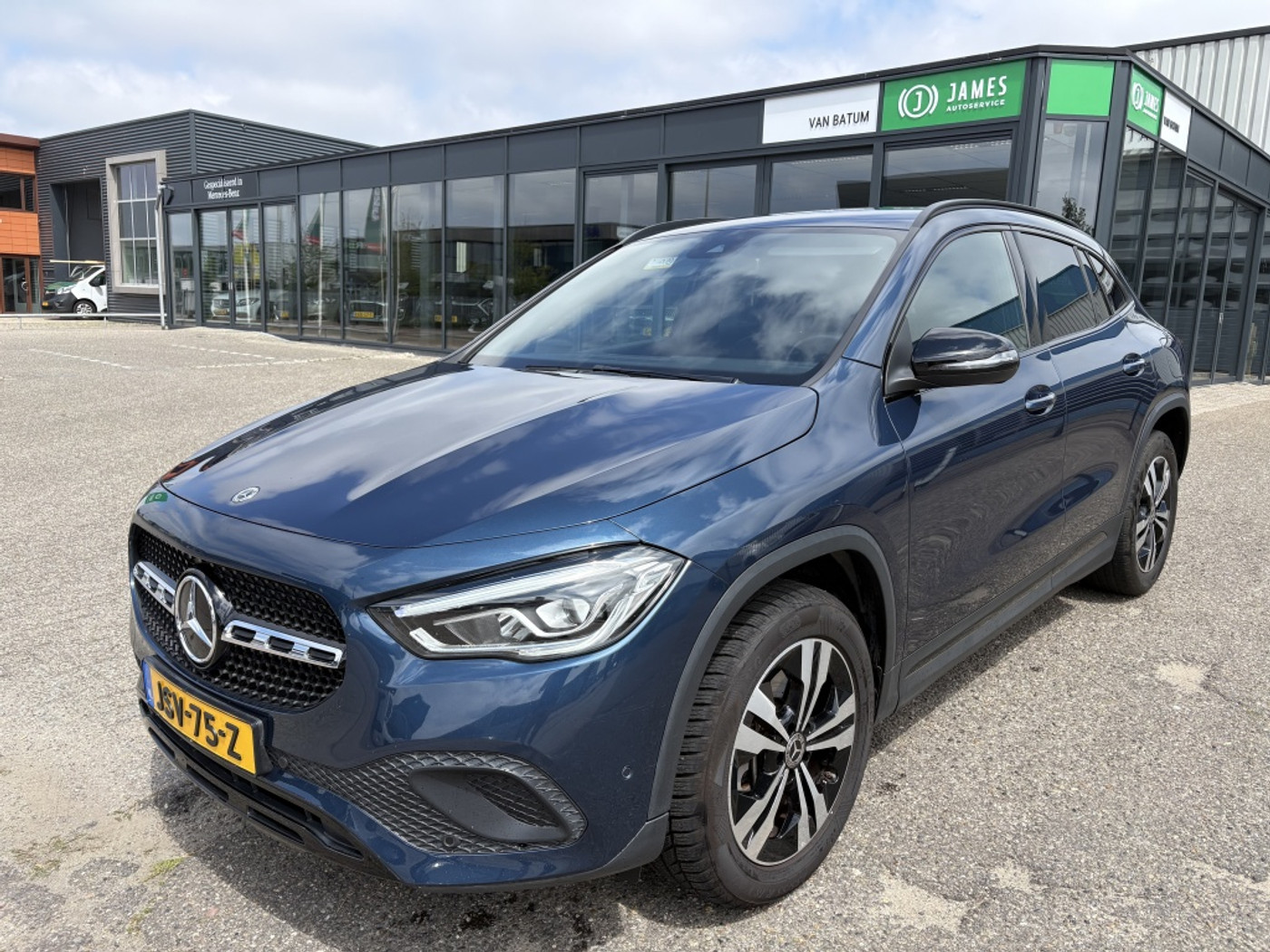 Mercedes-Benz Gla 250 E 250 e Hybride | Business Solution Luxery Limited 2022 - voorkant