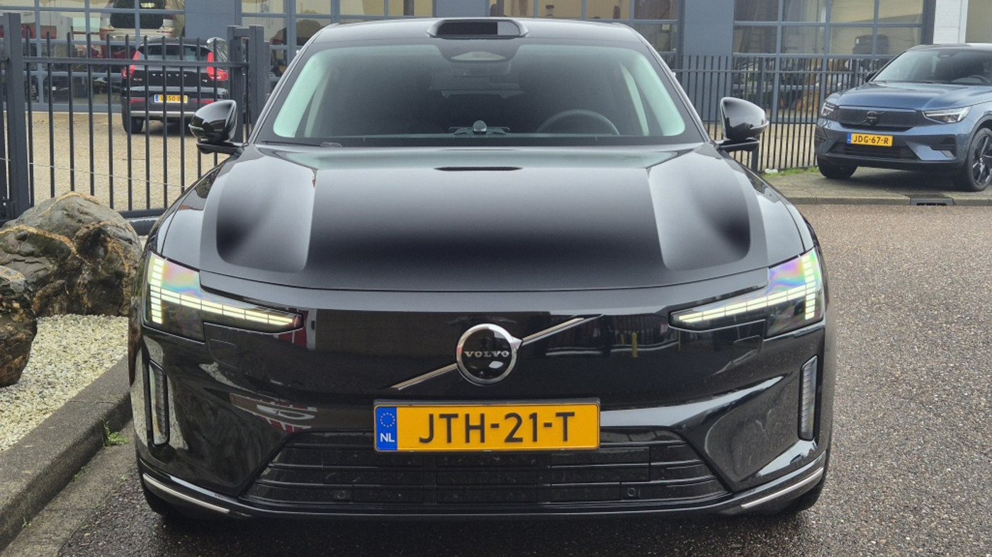 Foto van Volvo Es90