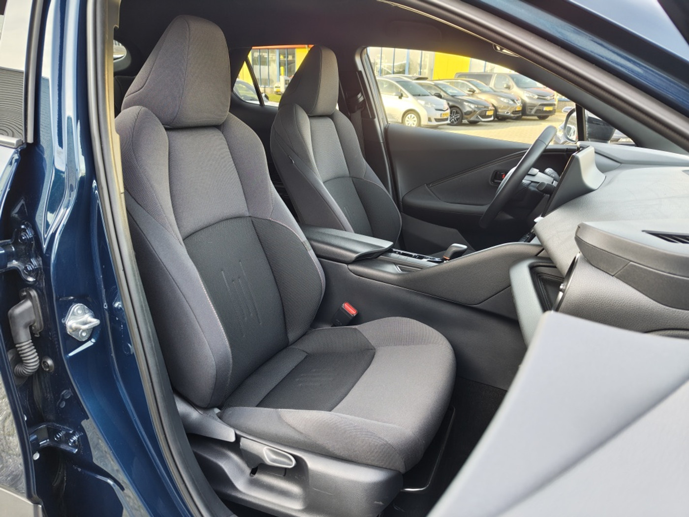 Foto van Toyota Toyota C-hr