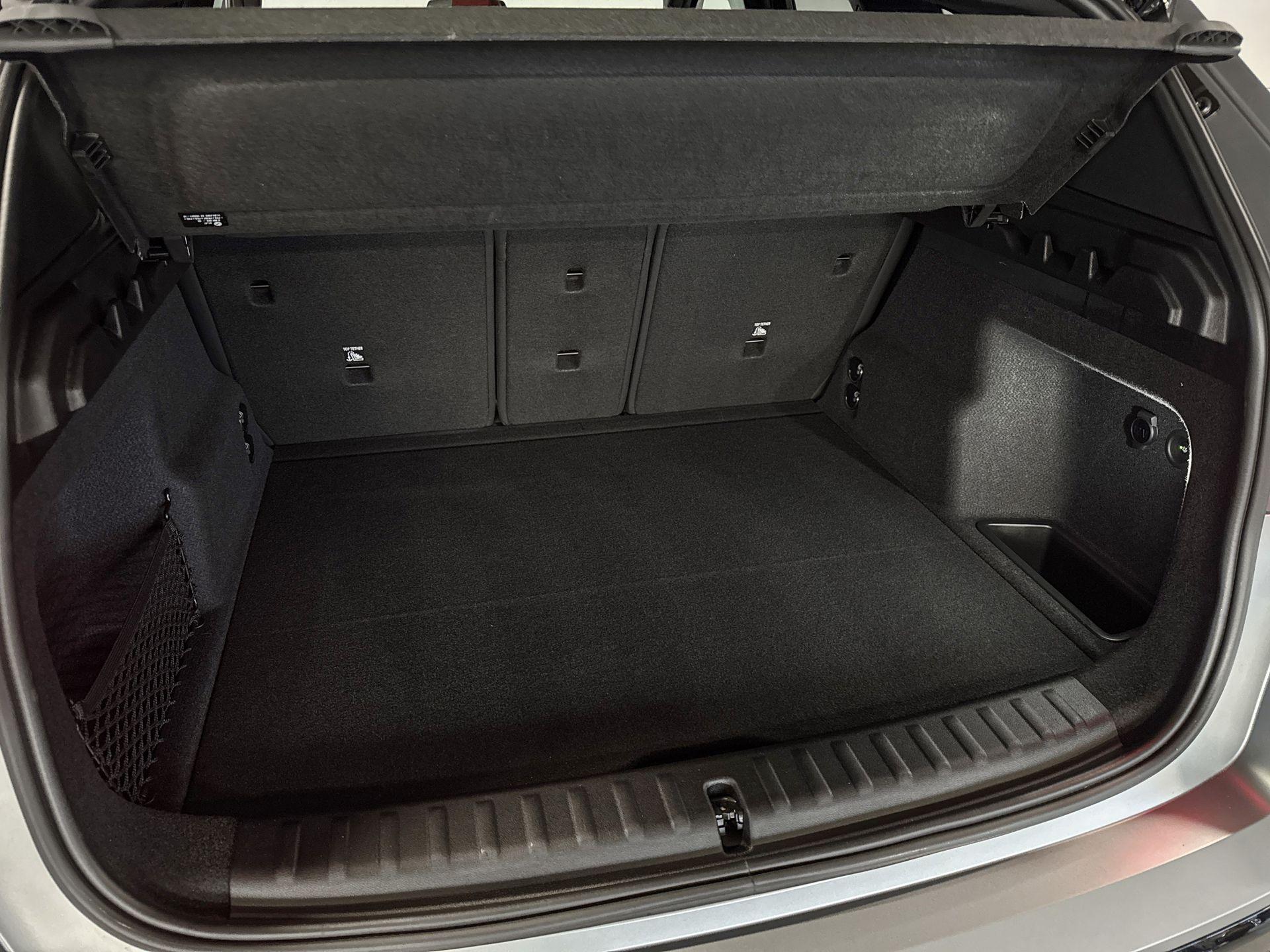 Foto van BMW X1 Xdrive23i