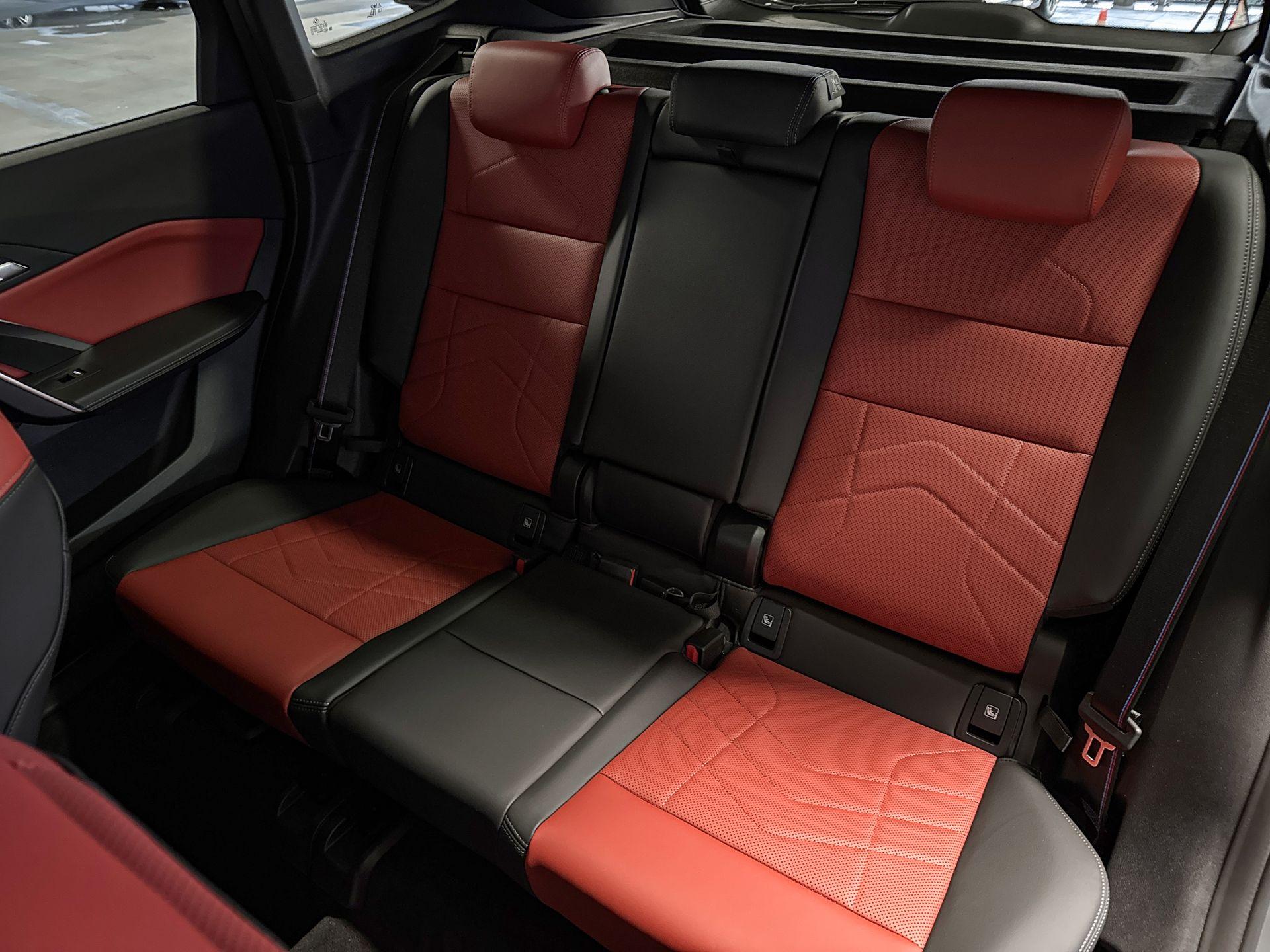 Foto van BMW X1 Xdrive23i