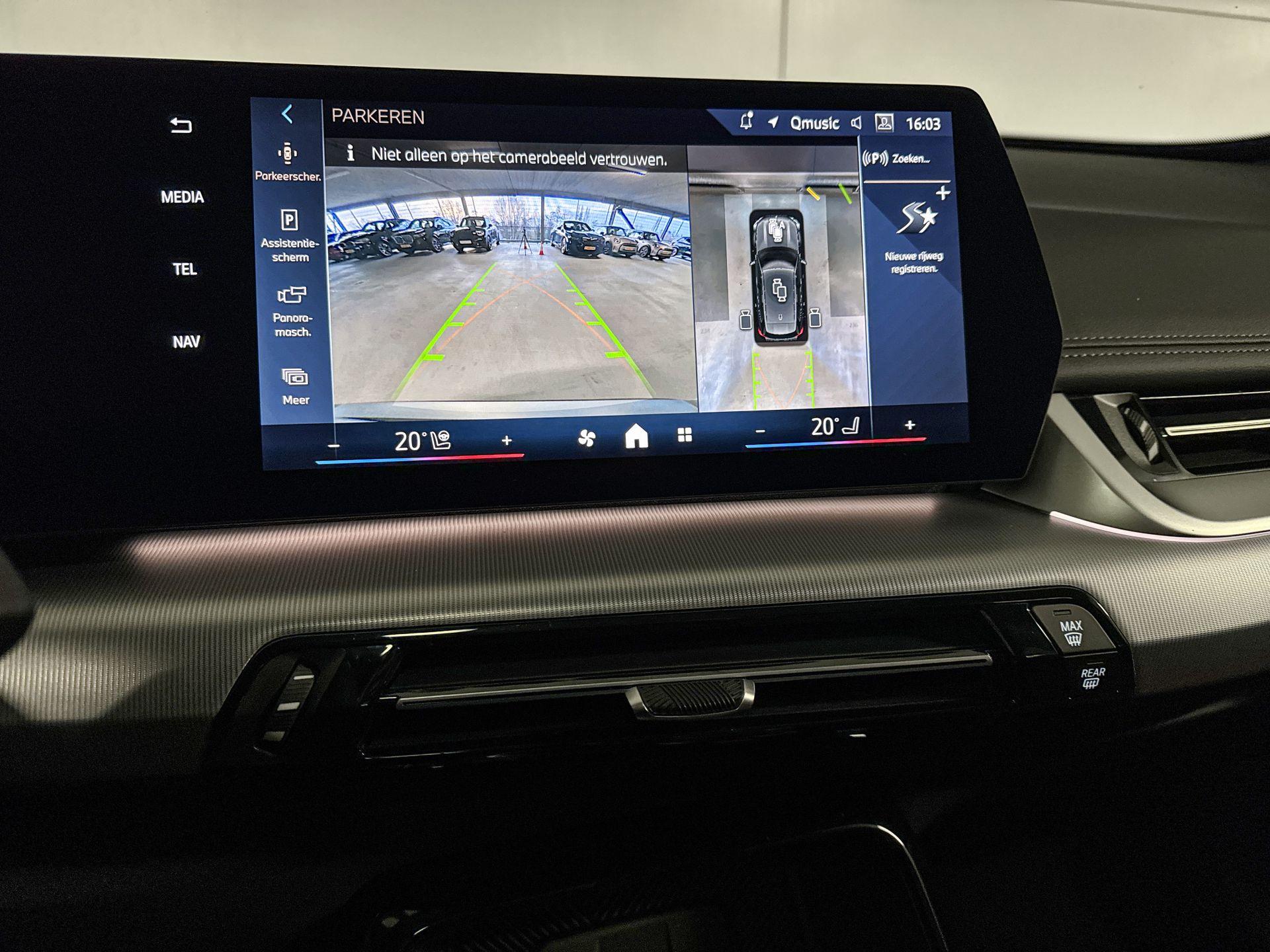 Foto van BMW X1 Xdrive23i