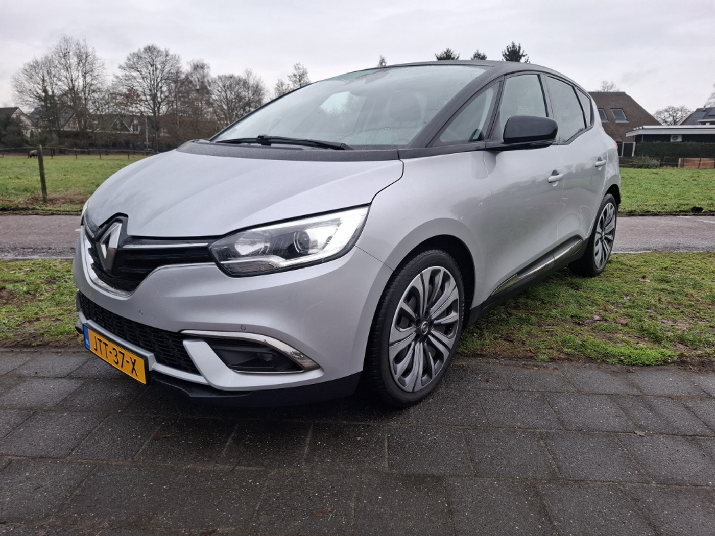 Renault Scenic 1.3 TCe Business Zen 2022 - voorkant