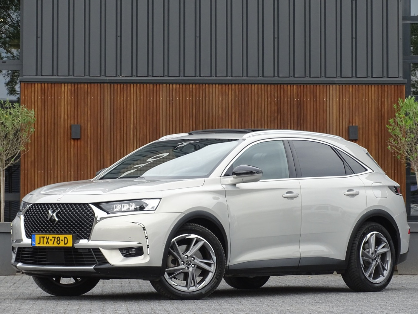 DS 7 Crossback E-Tense So Chic 2021 - voorkant