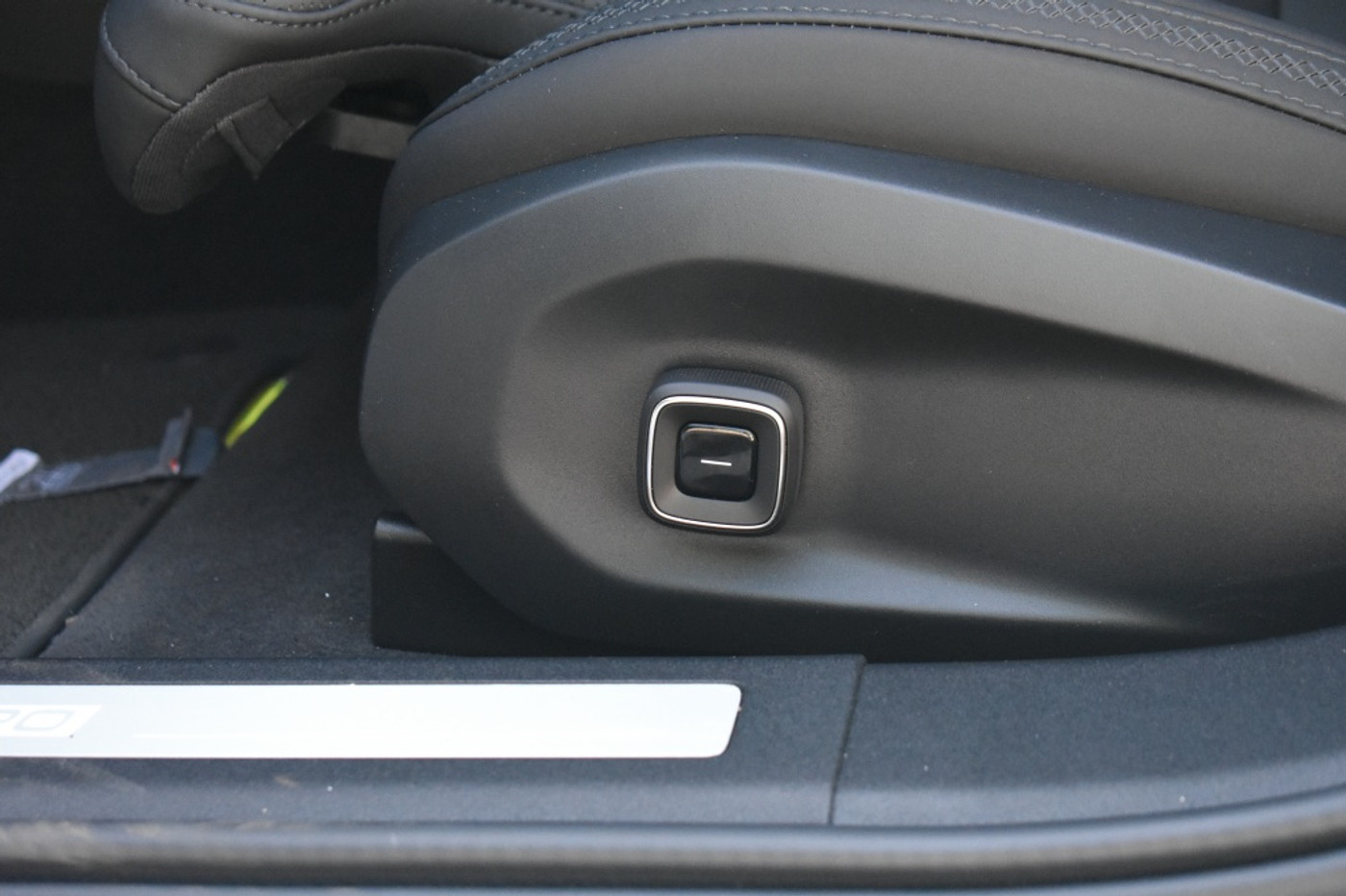 Foto van Volvo Es90