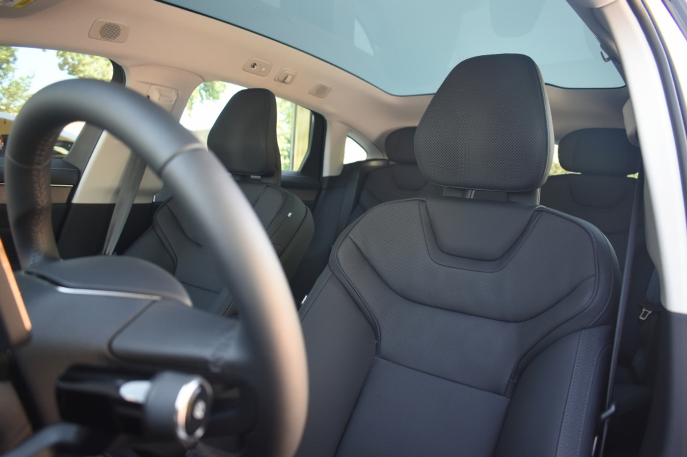 Foto van Volvo Es90