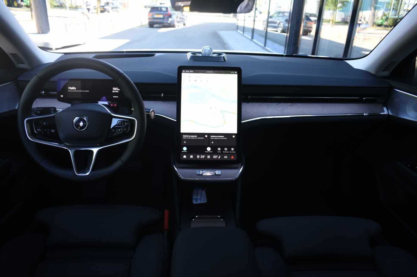Foto van Volvo Es90