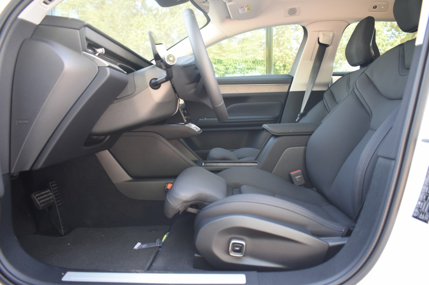 Foto van Volvo Es90