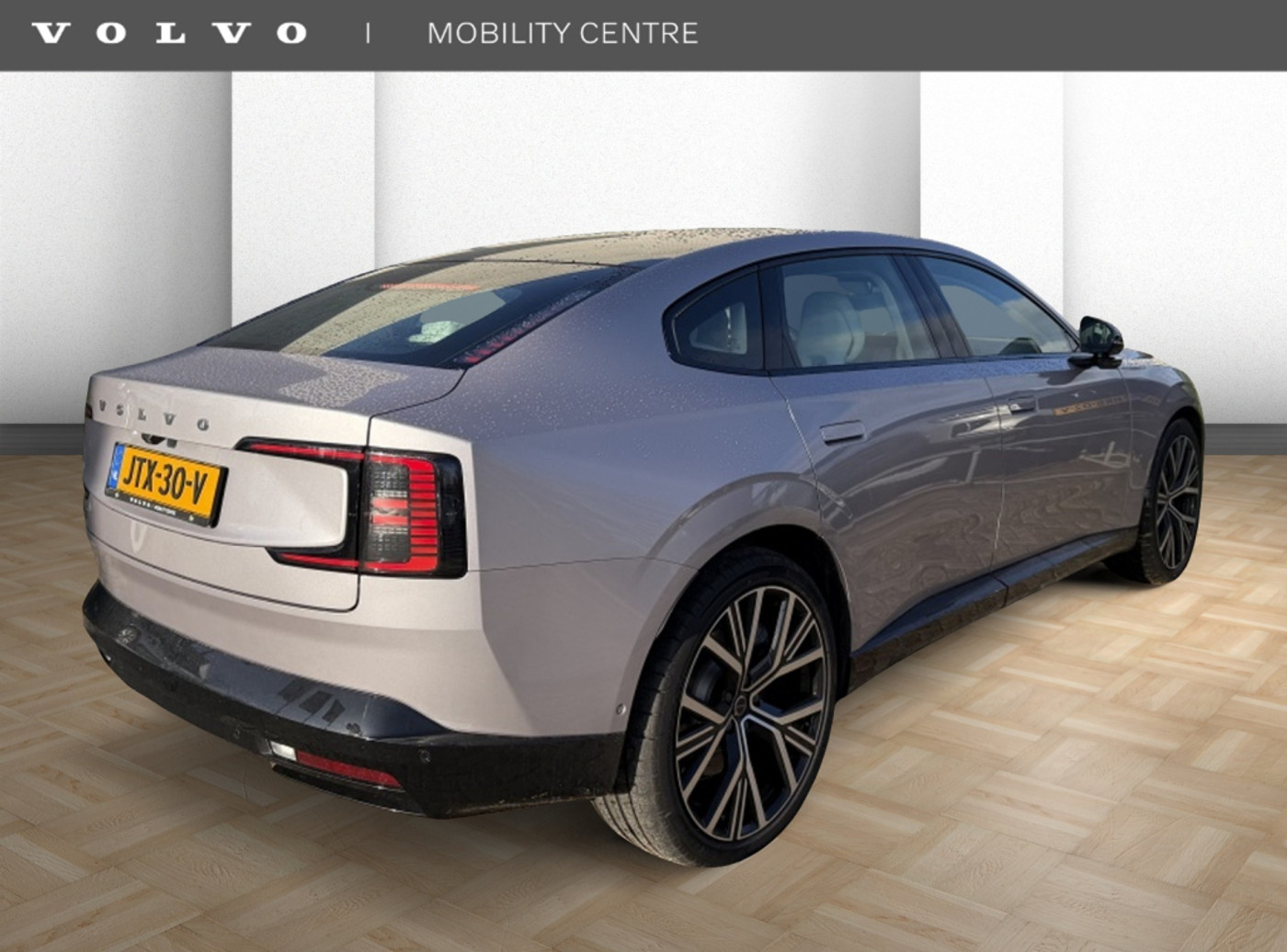 Foto van Volvo Es90