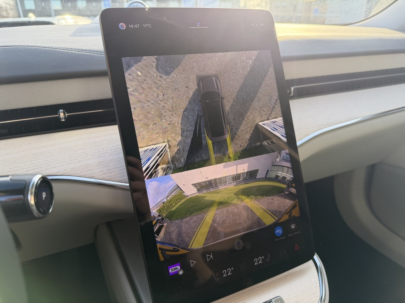 Foto van Volvo Es90