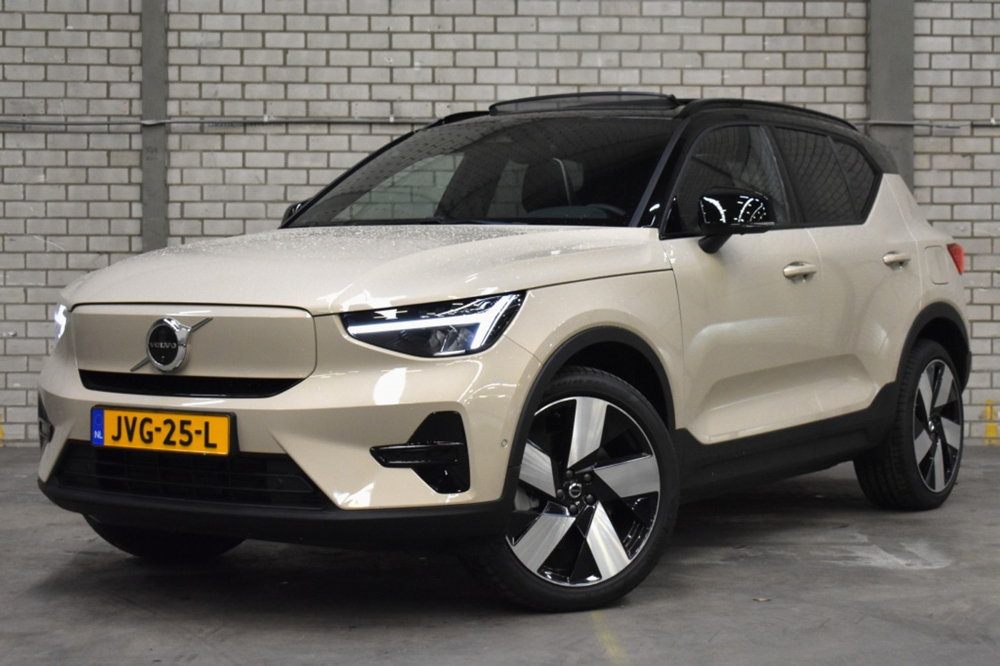 Foto van Volvo Ex40
