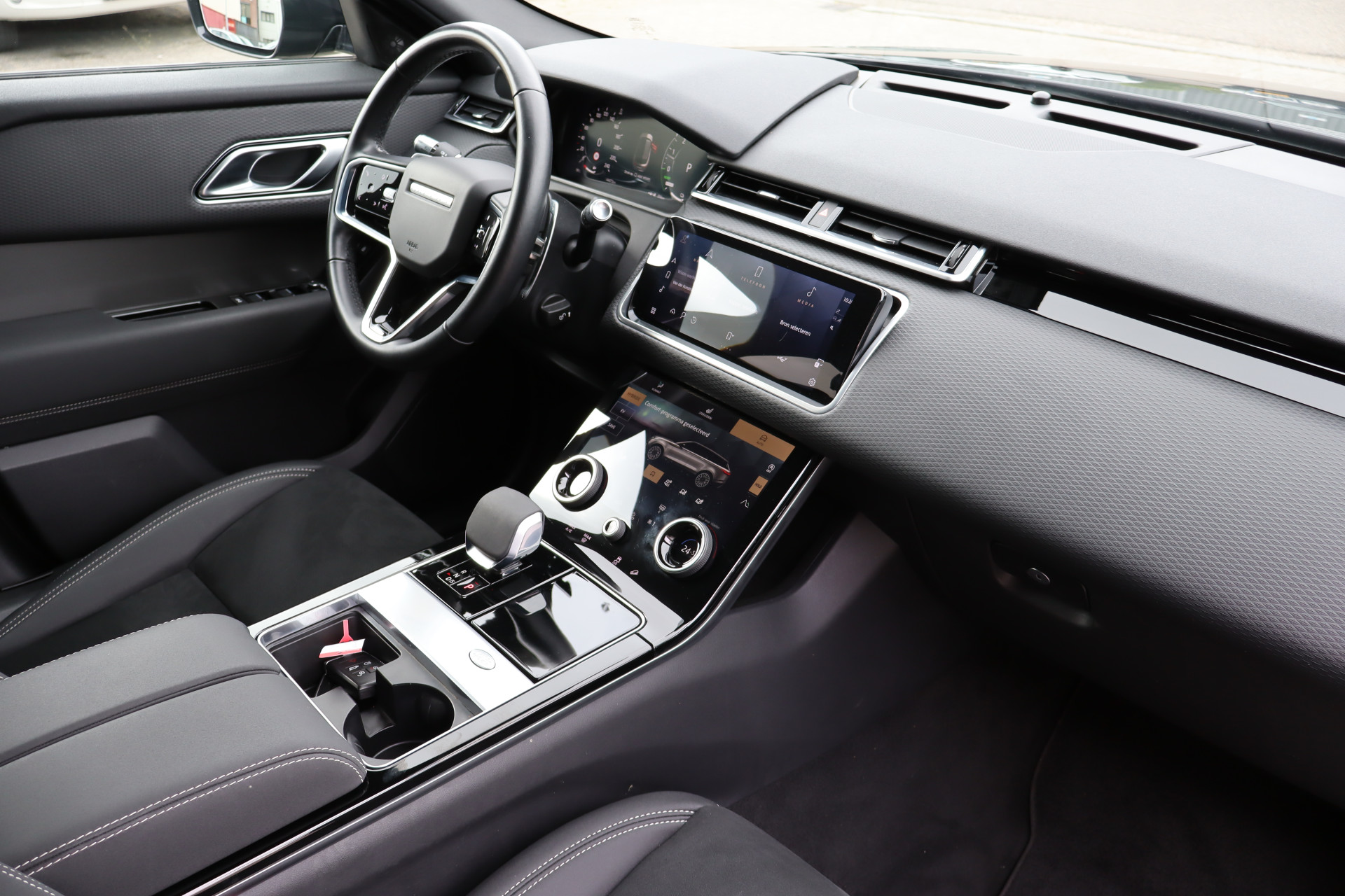 Foto van Land Rover Range Rover Velar