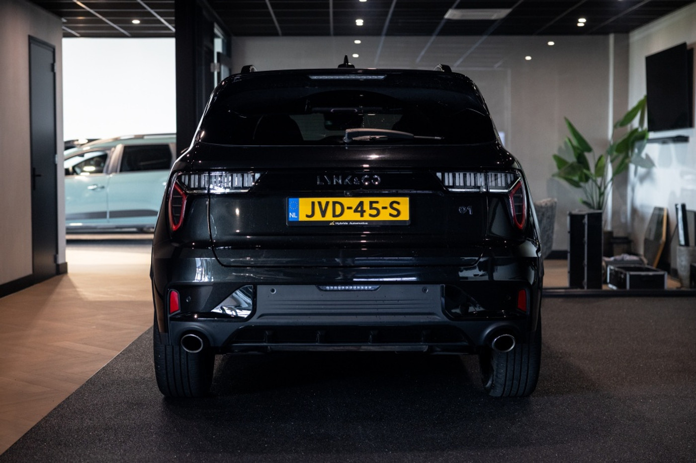 Foto van Lynk&co LYNK & Co 01