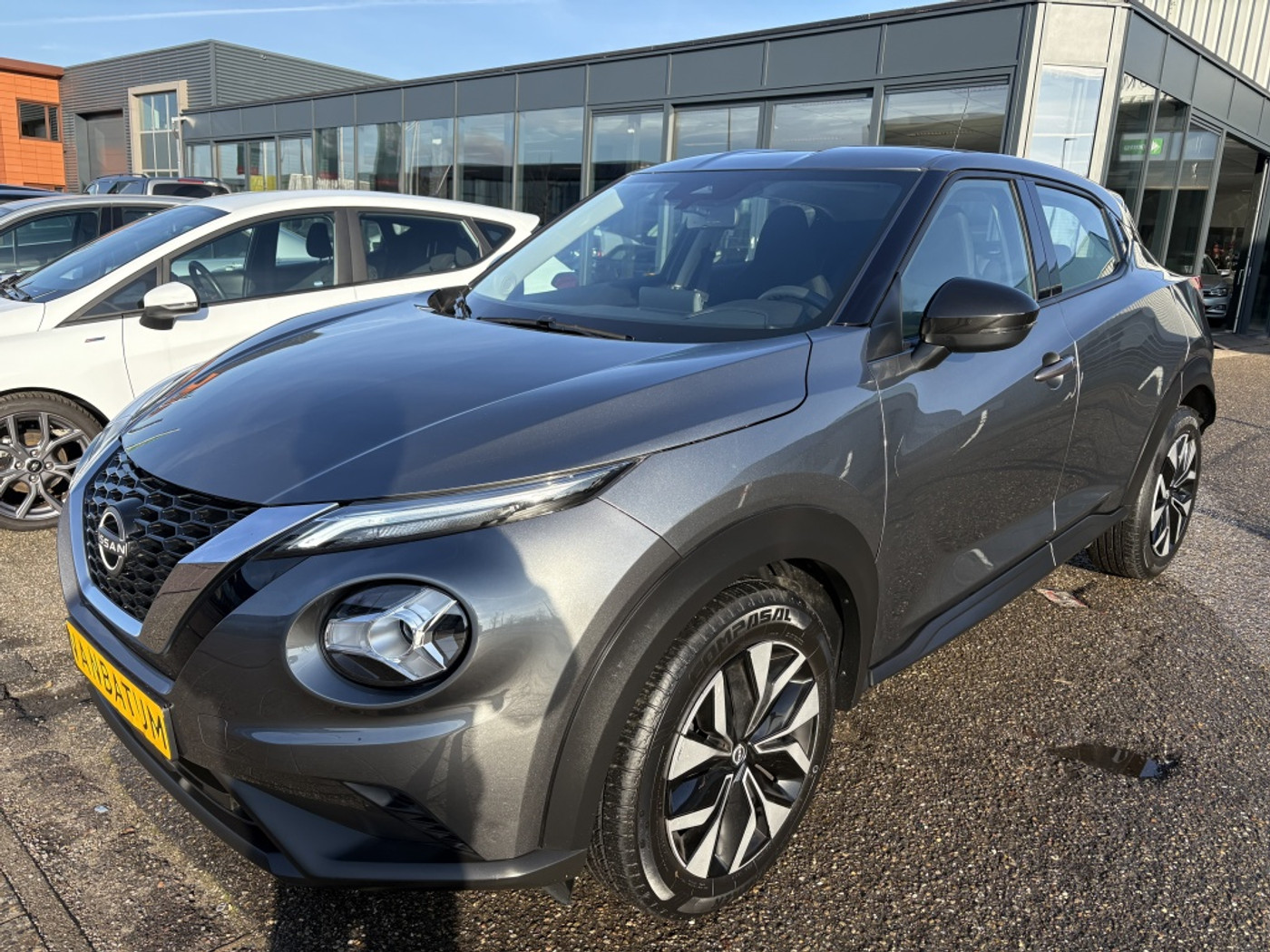 Nissan Nissan Juke 1.0 DIG-T N-Design Automaat 2023 - voorkant
