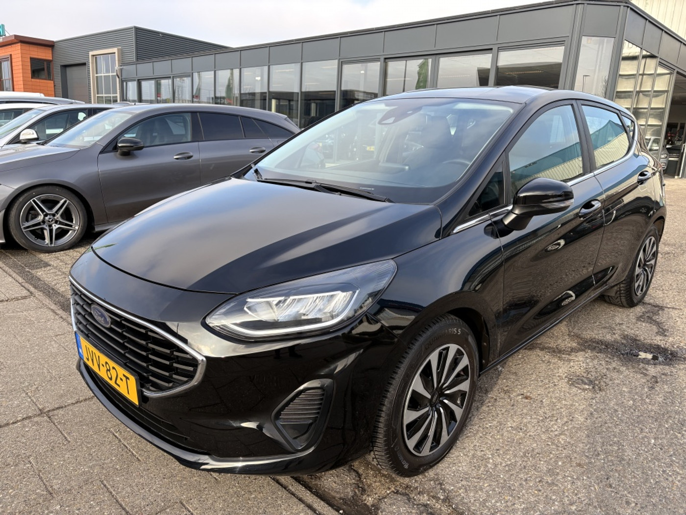 Ford Fiesta 1.0 EcoBoost Hybrid Titanium 2023 - voorkant