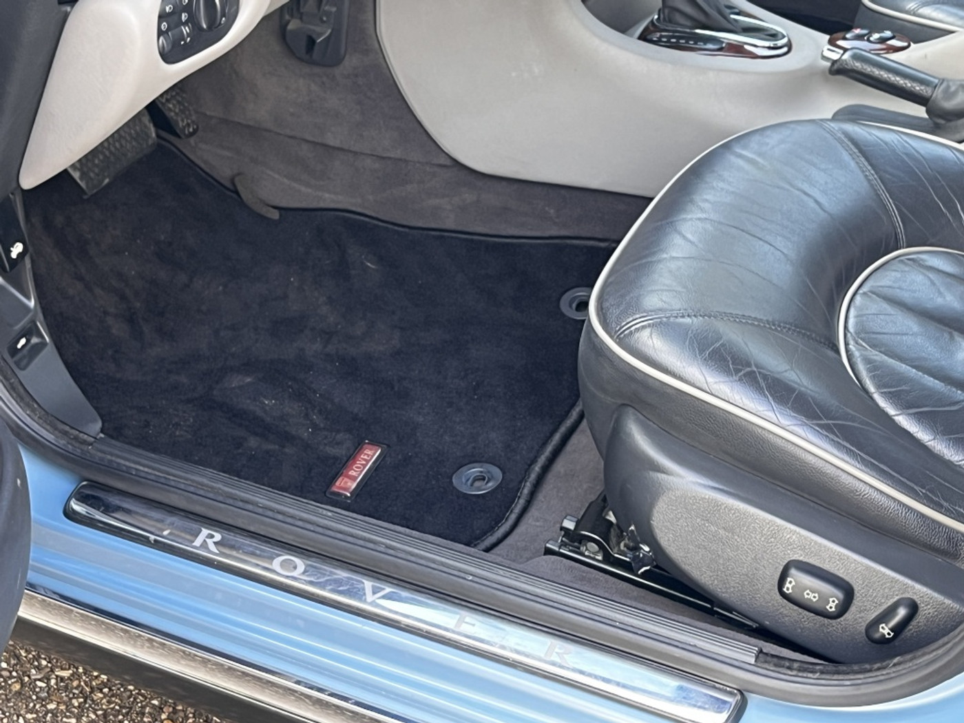 Foto van Rover 75