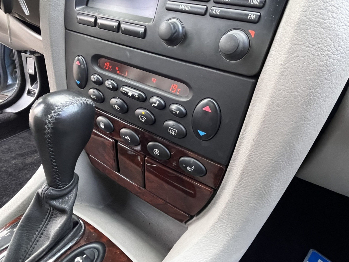 Foto van Rover 75