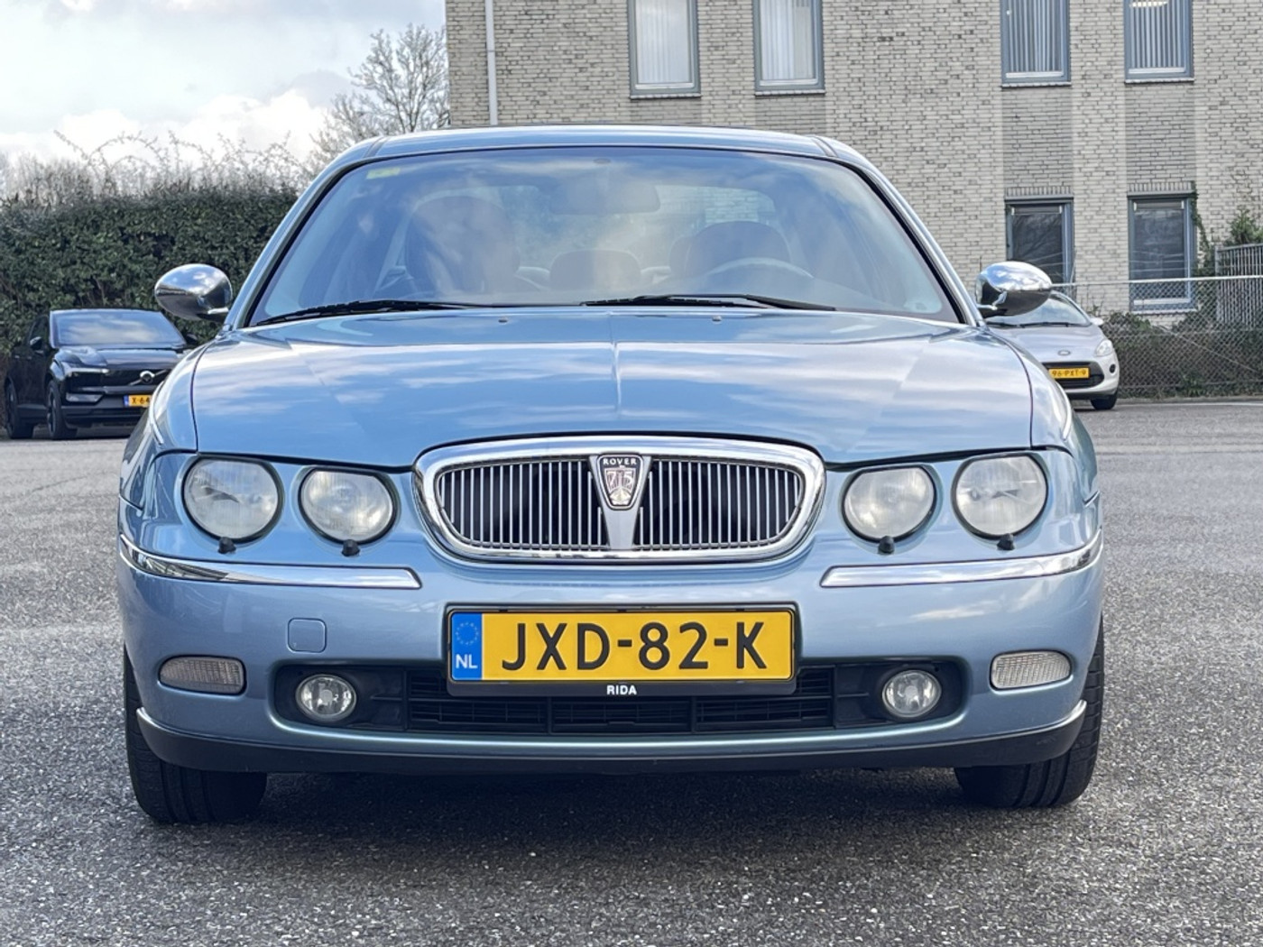 Foto van Rover 75