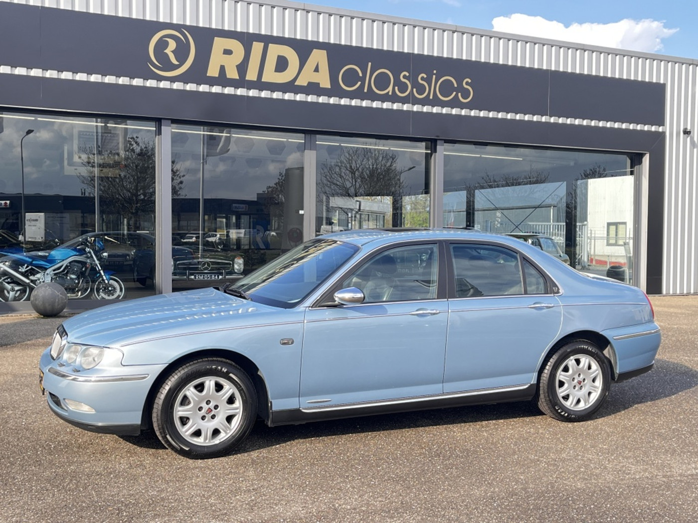 Foto van Rover 75