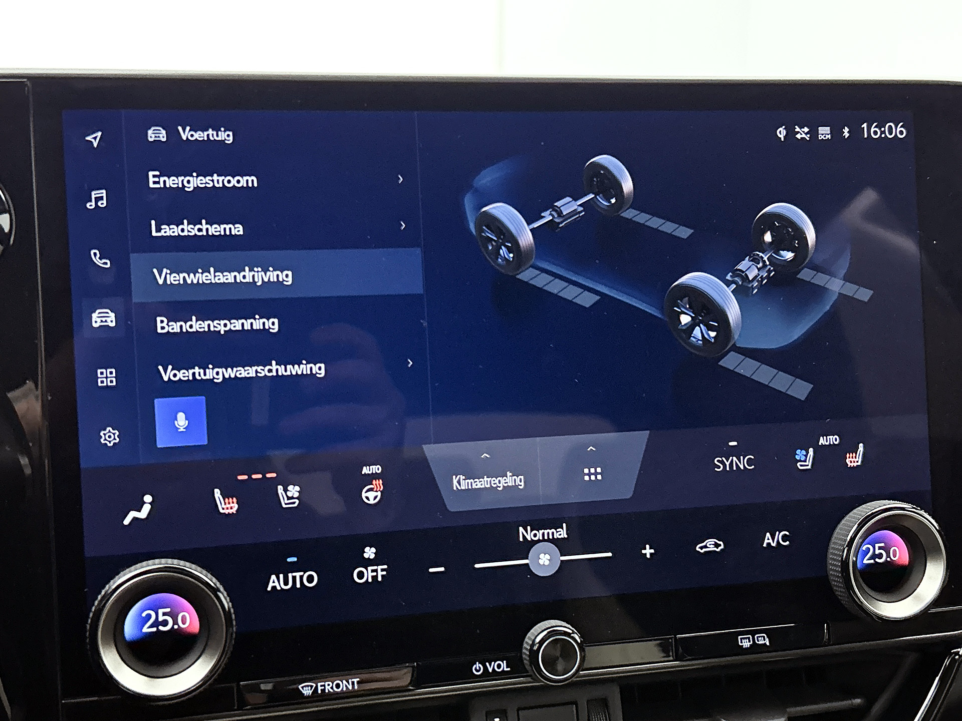 Foto van Lexus NX