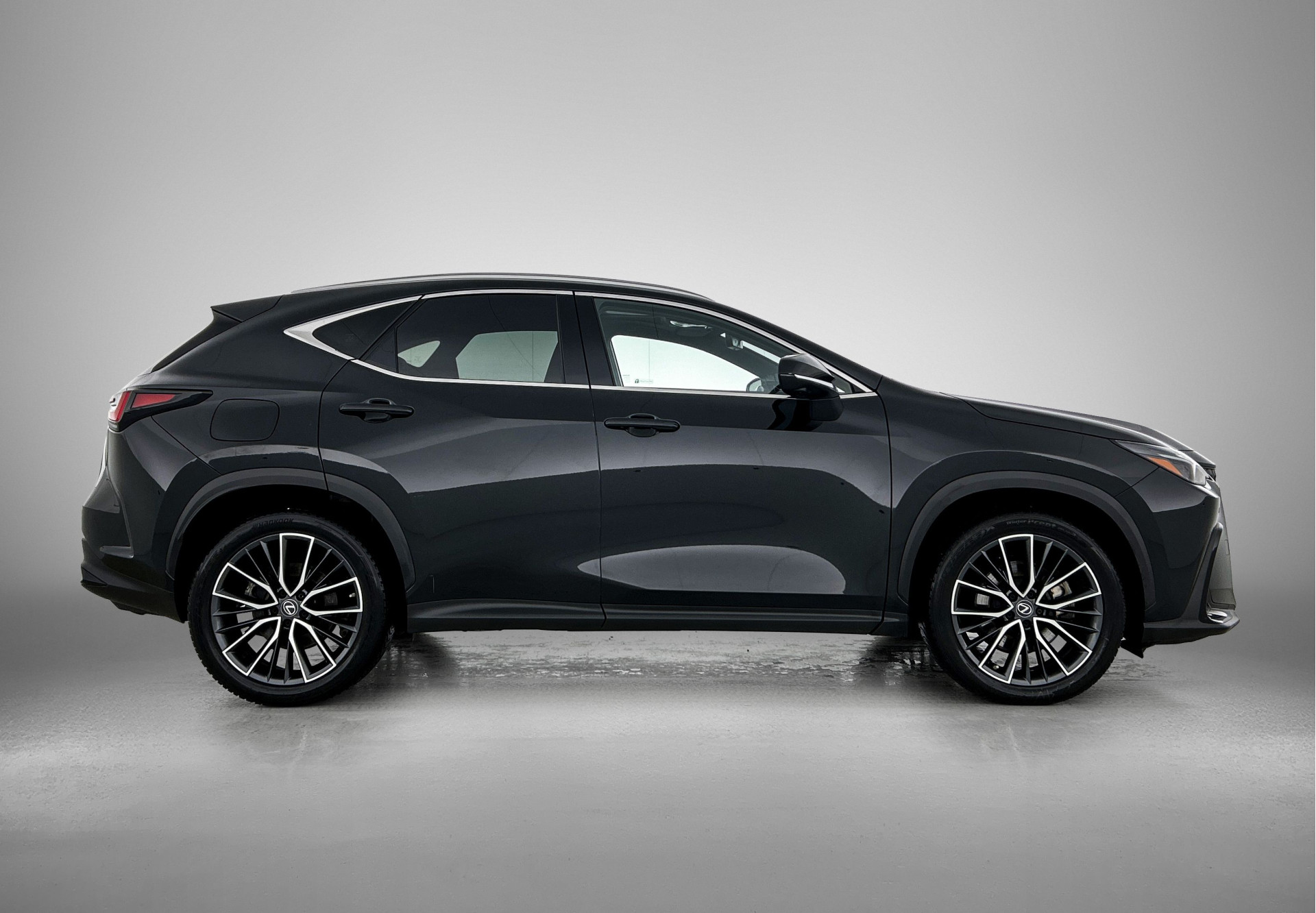Foto van Lexus NX